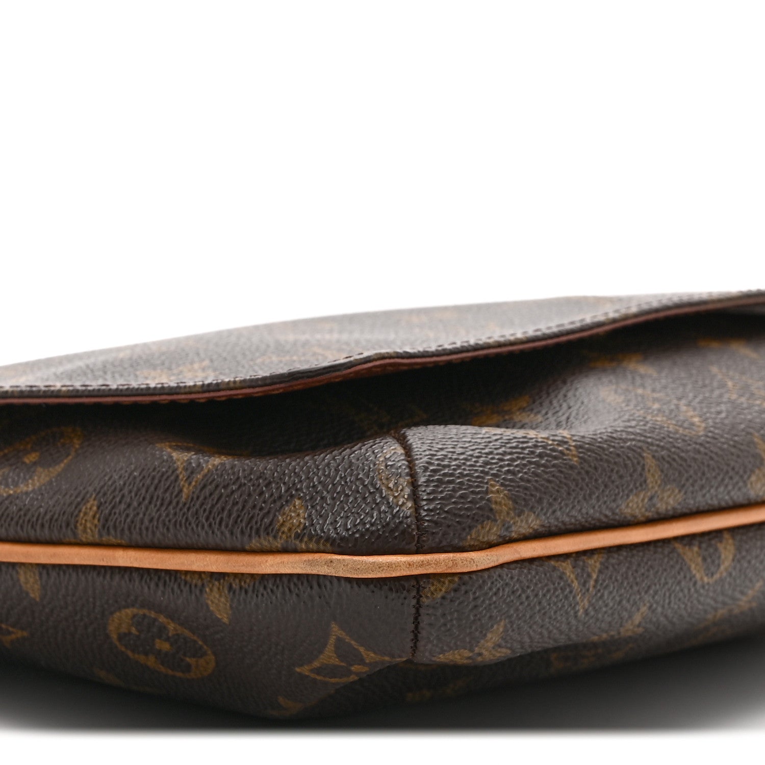 Monogram Musette Tango