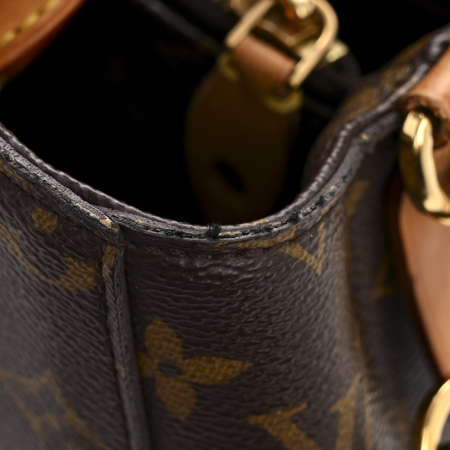 Monogram Montaigne MM