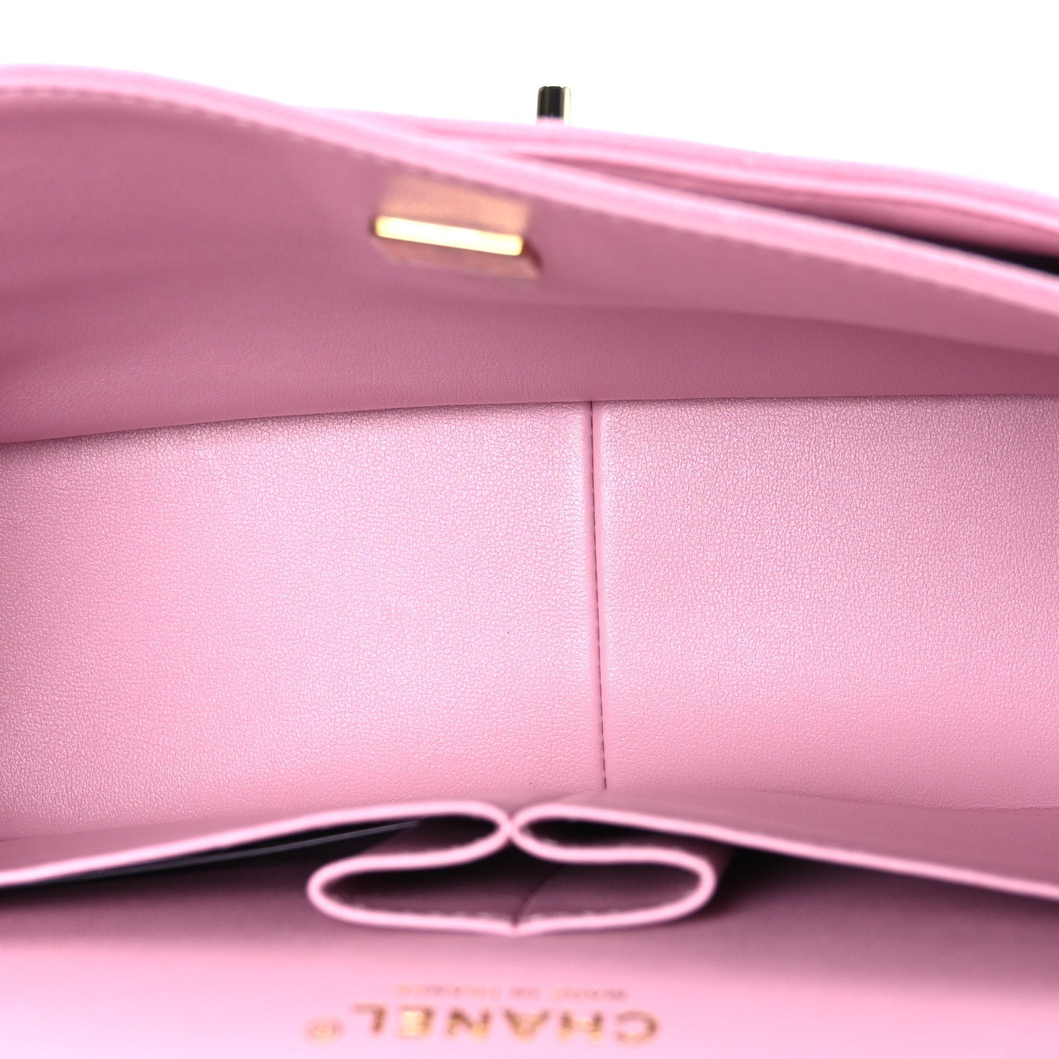 Caviar Quilted Jumbo Double Flap Pink