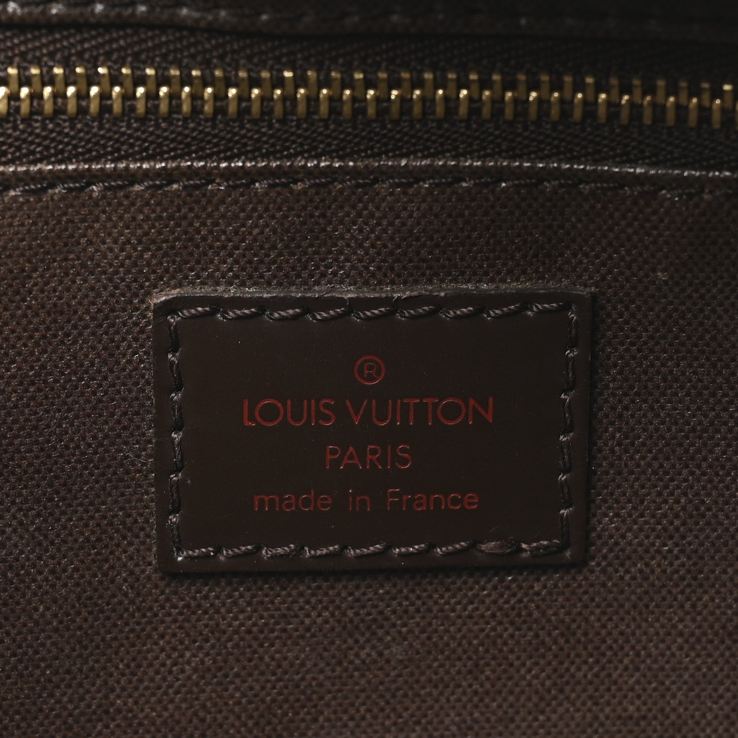 Damier Ebene Toiletry Bag 25