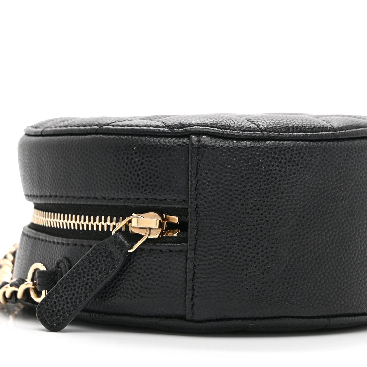 Caviar Quilted Round Clutch With Chain Black