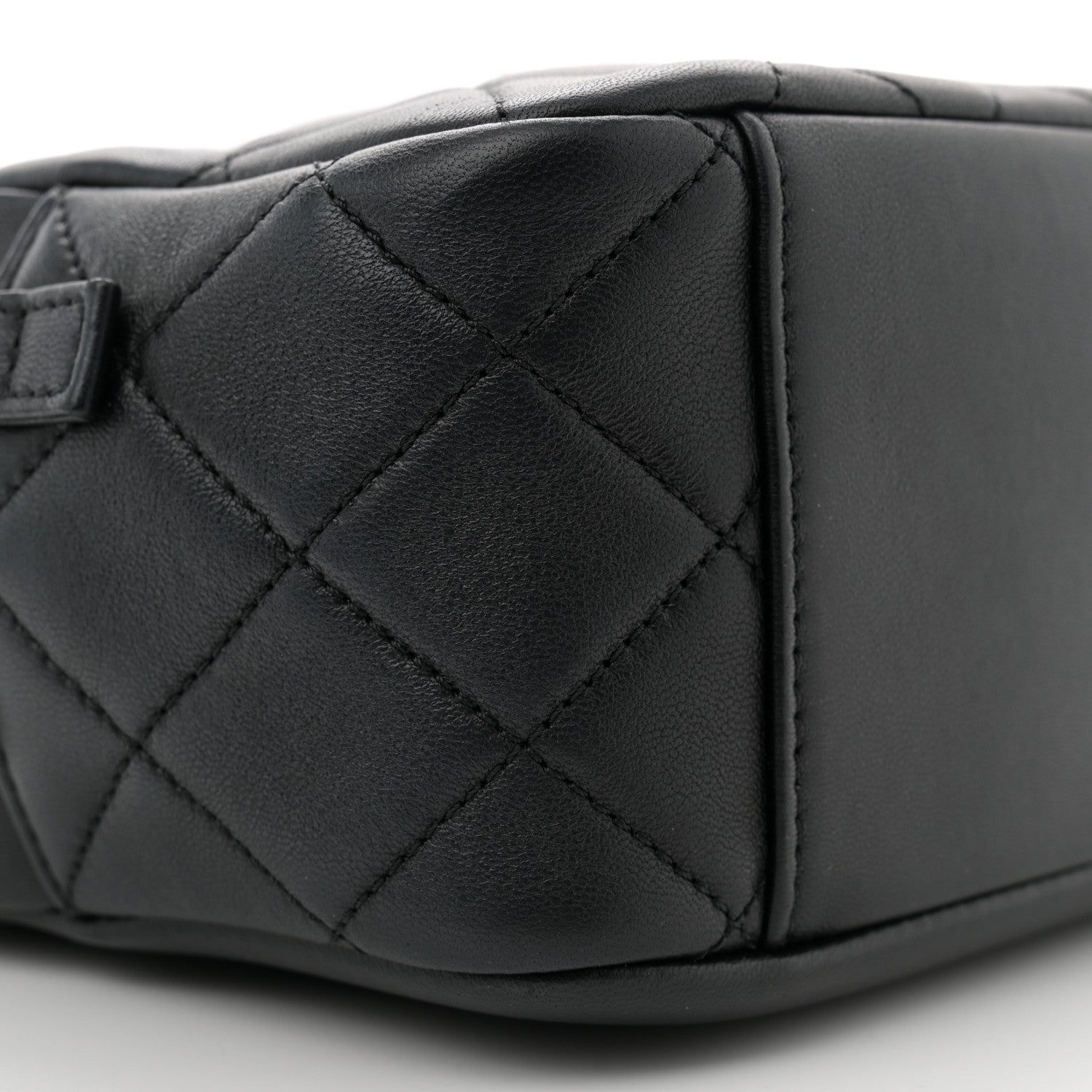 Lambskin Quilted Studded Quilted Vanity Case With Chain Black