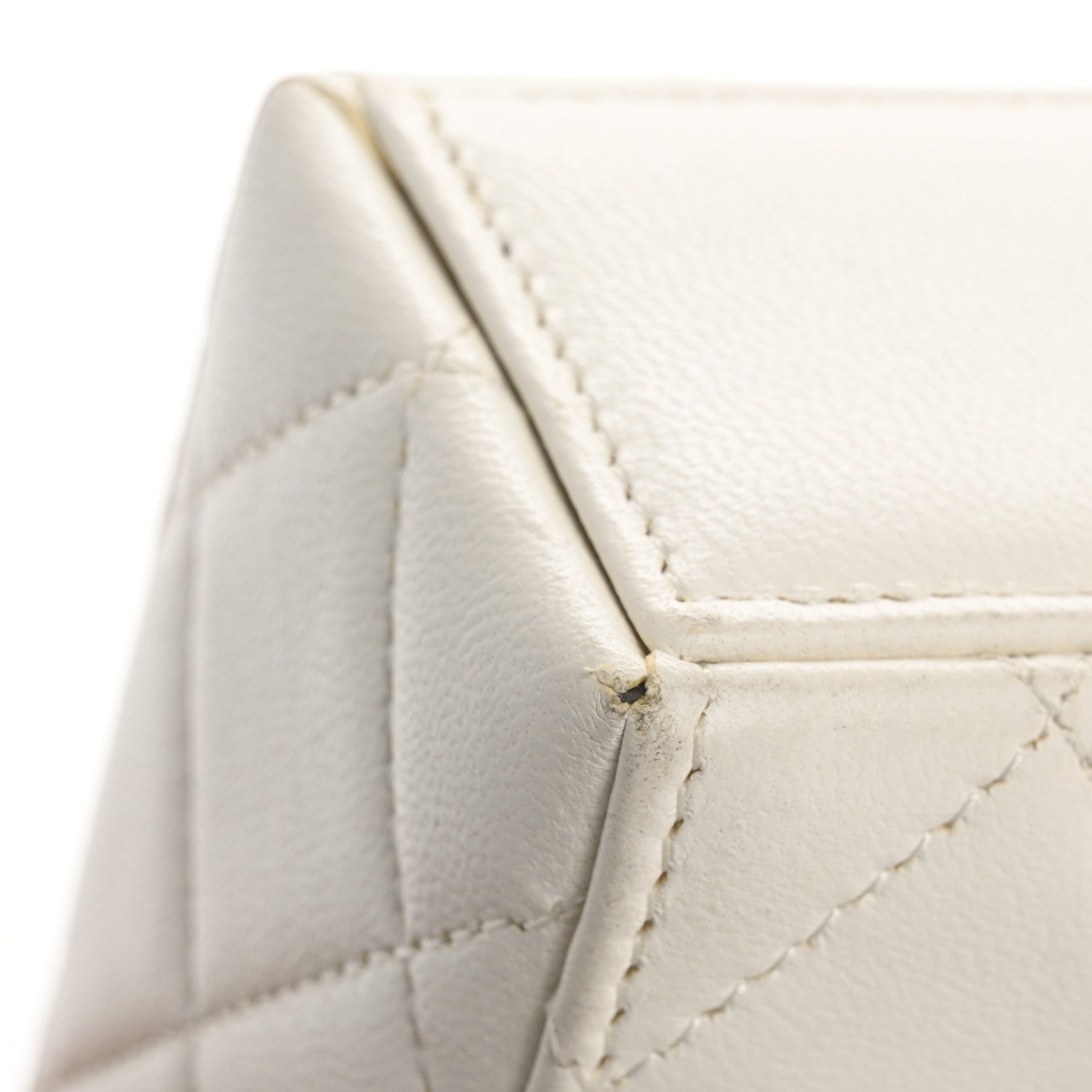 Lambskin Quilted Small Box With Chain White