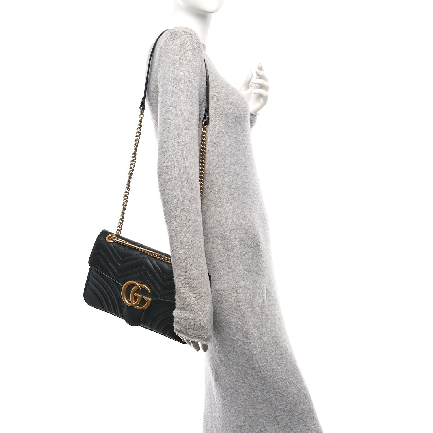 Calfskin Matelasse Medium GG Marmont Shoulder Bag Black