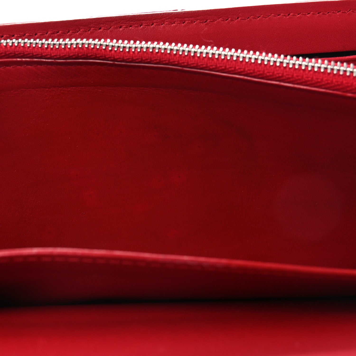 Calfskin New Wave Long Wallet Rouge