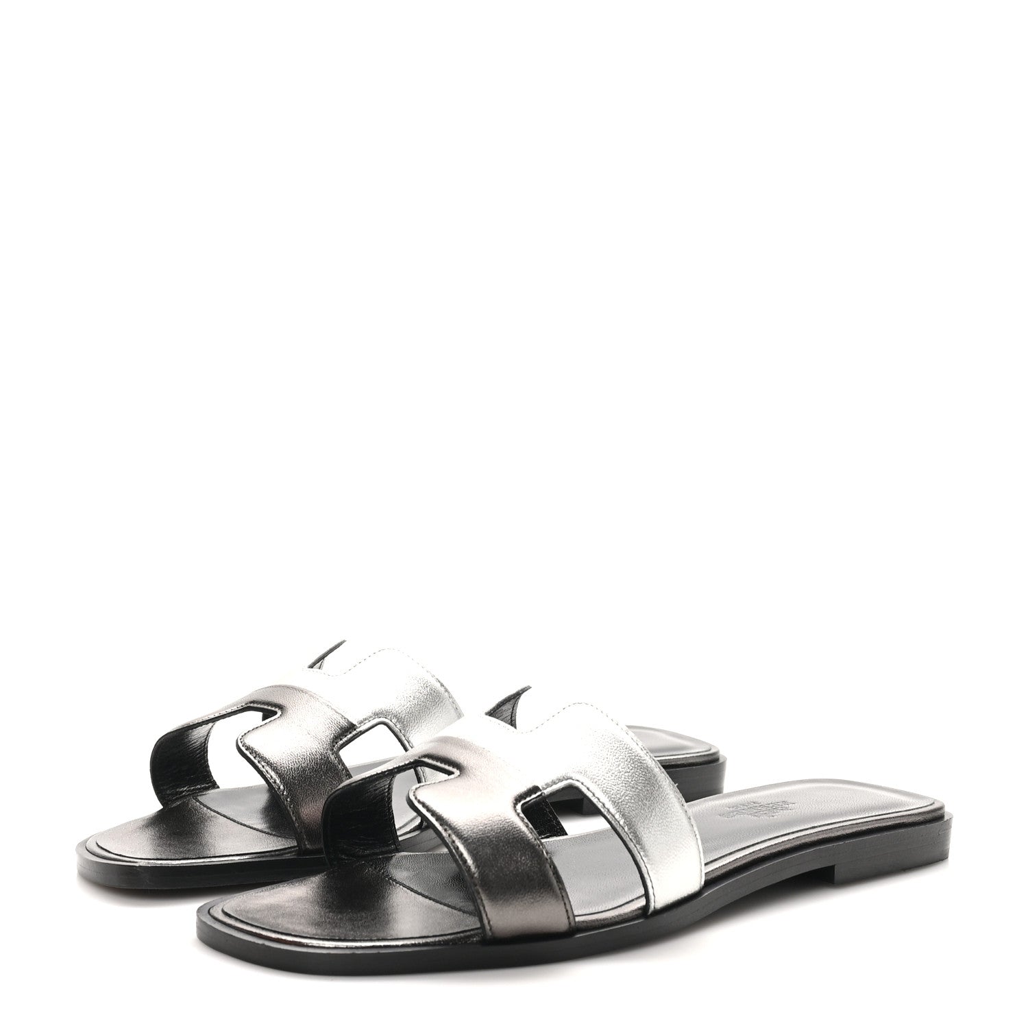 Metallic Nappa Box Oran Sandals 37 Canon De Fusil Argent