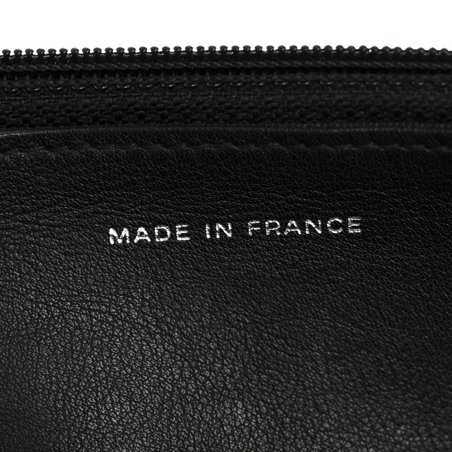 Patent Quilted Wallet On Chain WOC Black