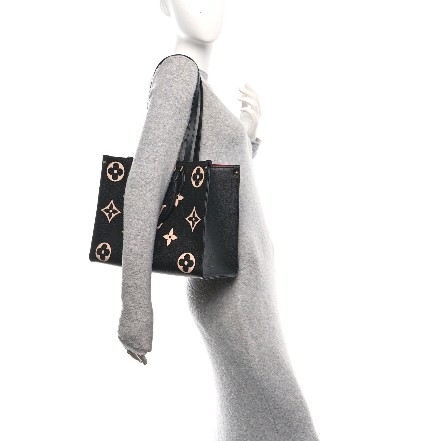 Empreinte Monogram Giant Onthego MM Black Beige