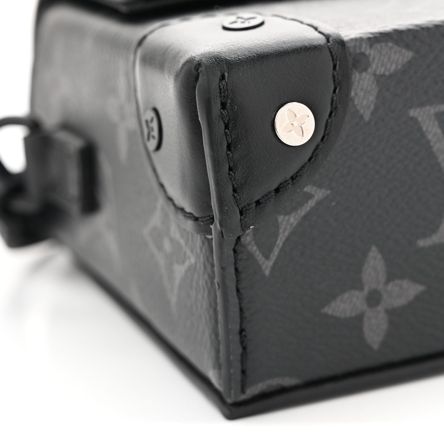 Monogram Eclipse Steamer Wearable Wallet