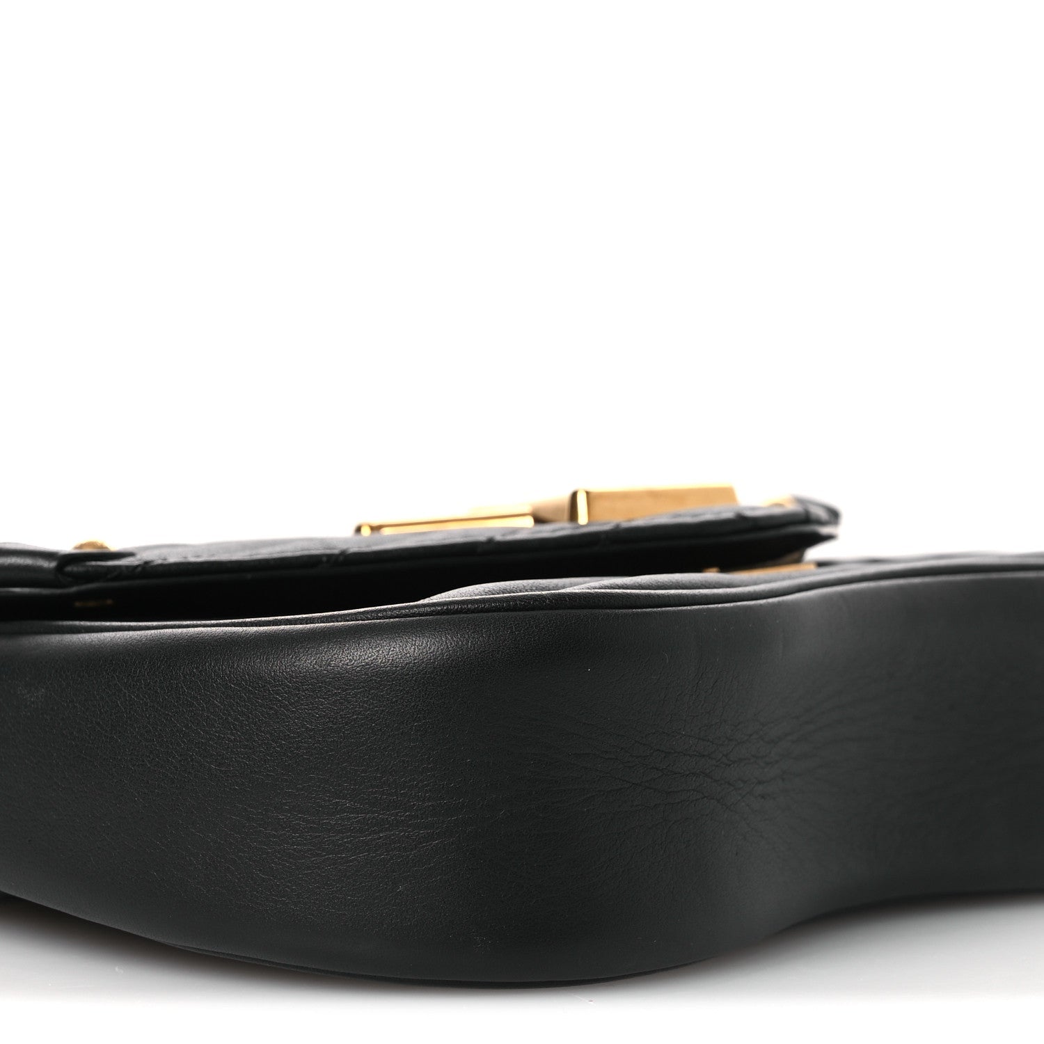 Calfskin New Wave Chain PM Black