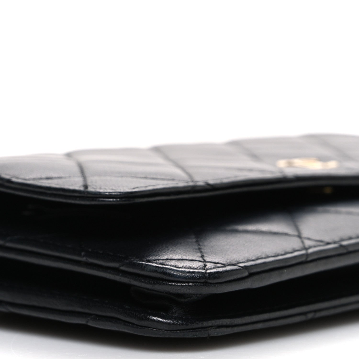 Lambskin Quilted Wallet On Chain WOC Black