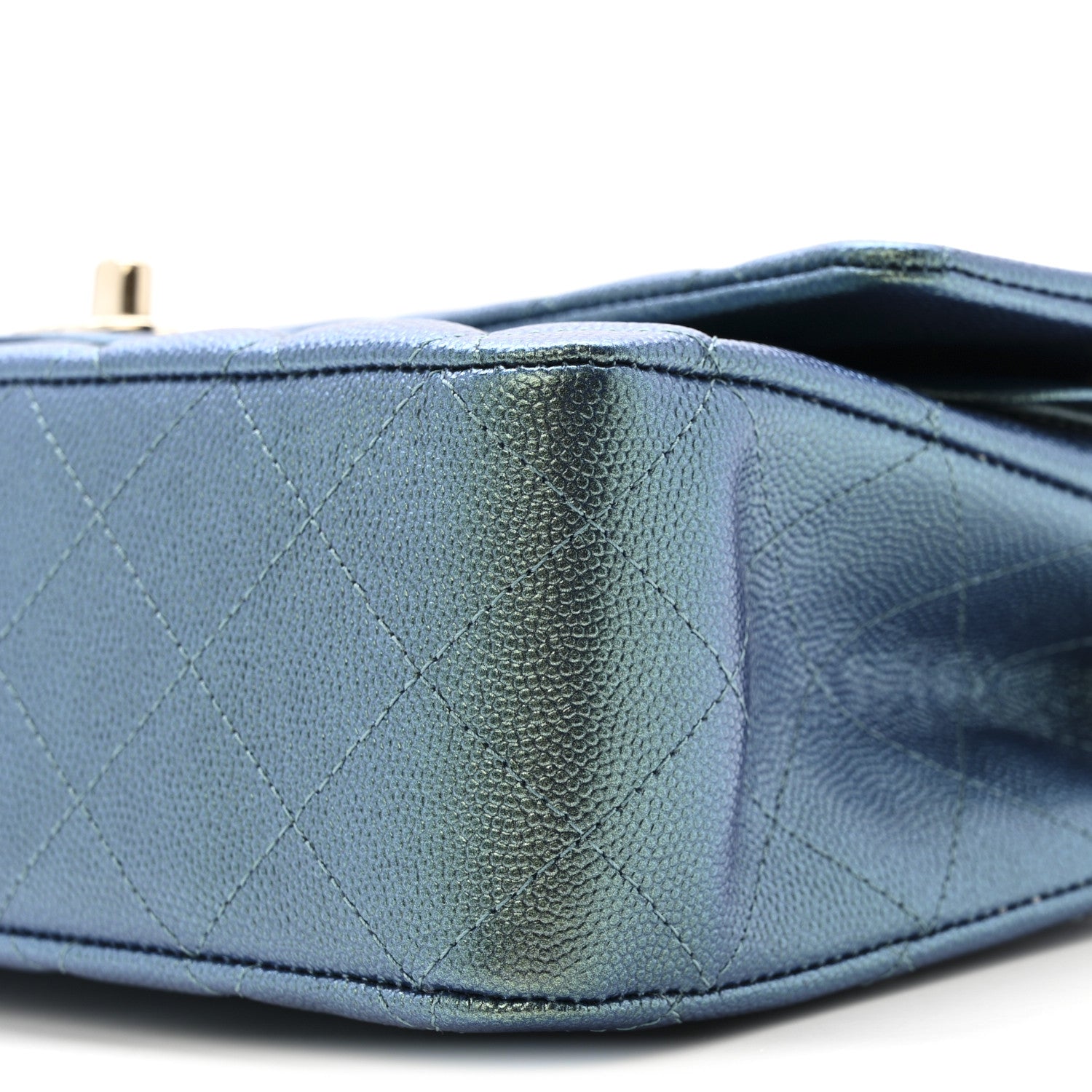 Iridescent Caviar Quilted Medium Double Flap Green