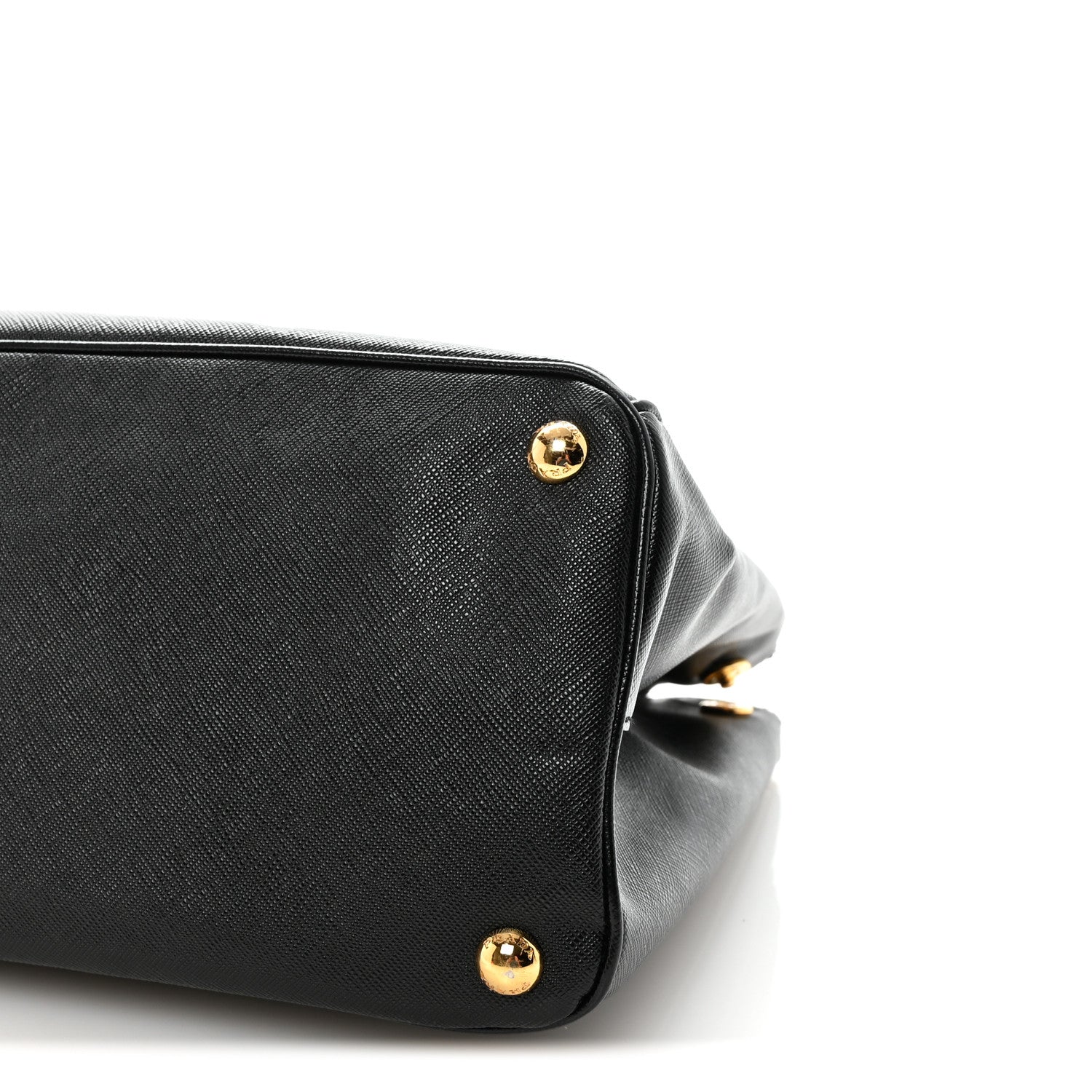 Saffiano Medium Galleria Double Zip Tote Black