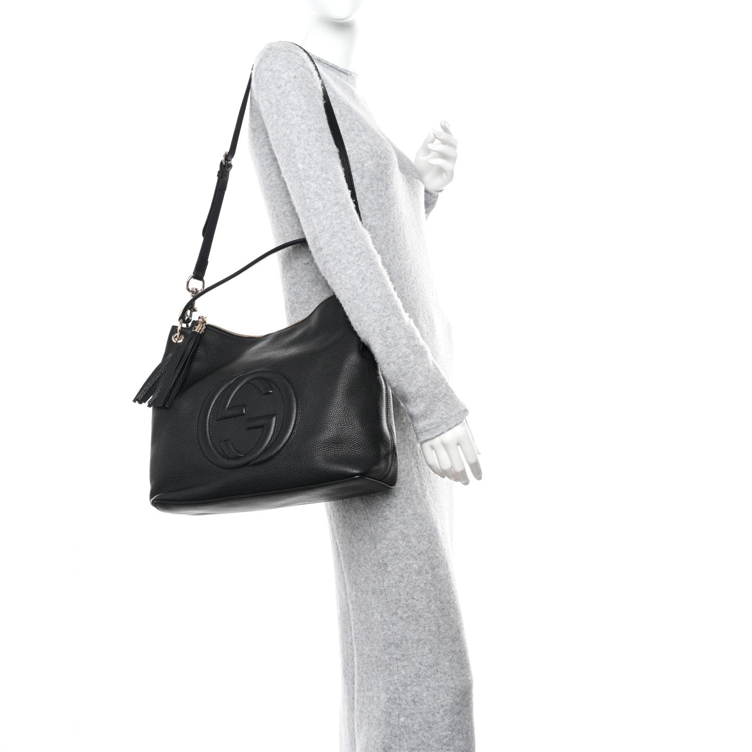 Pebbled Calfskin Large Soho Hobo Black