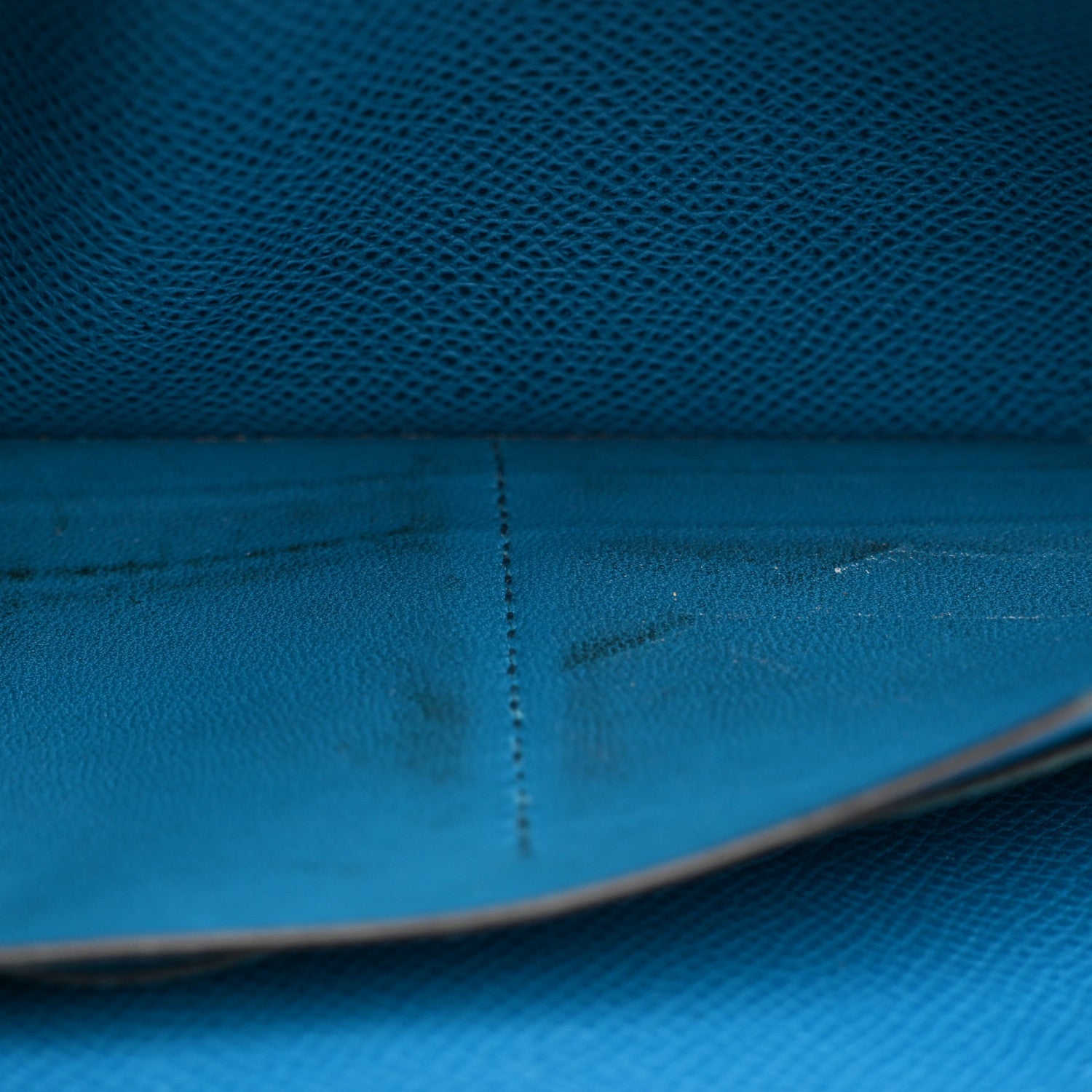 Epsom Kelly Longue Wallet Bleu Izmir