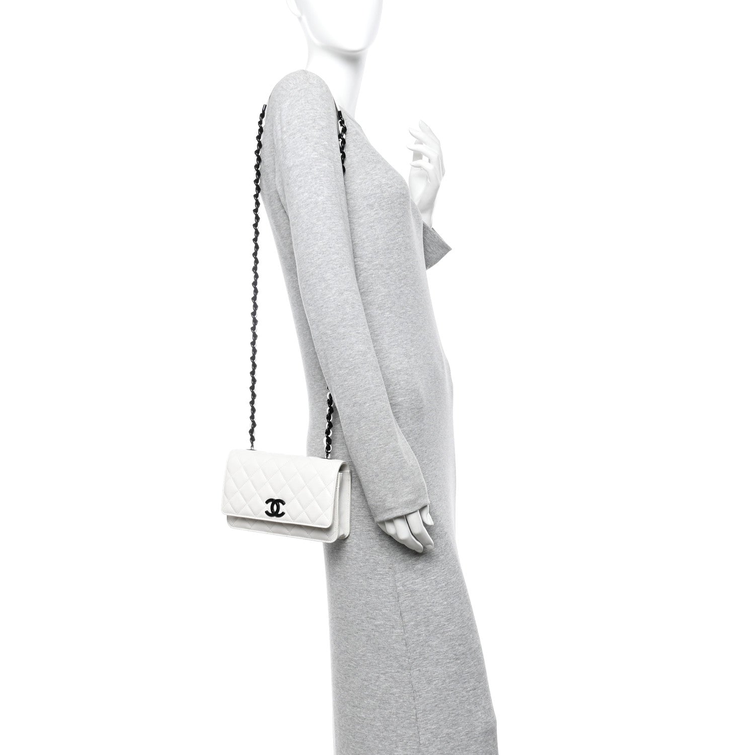 Caviar Quilted My Everything Wallet On Chain WOC White
