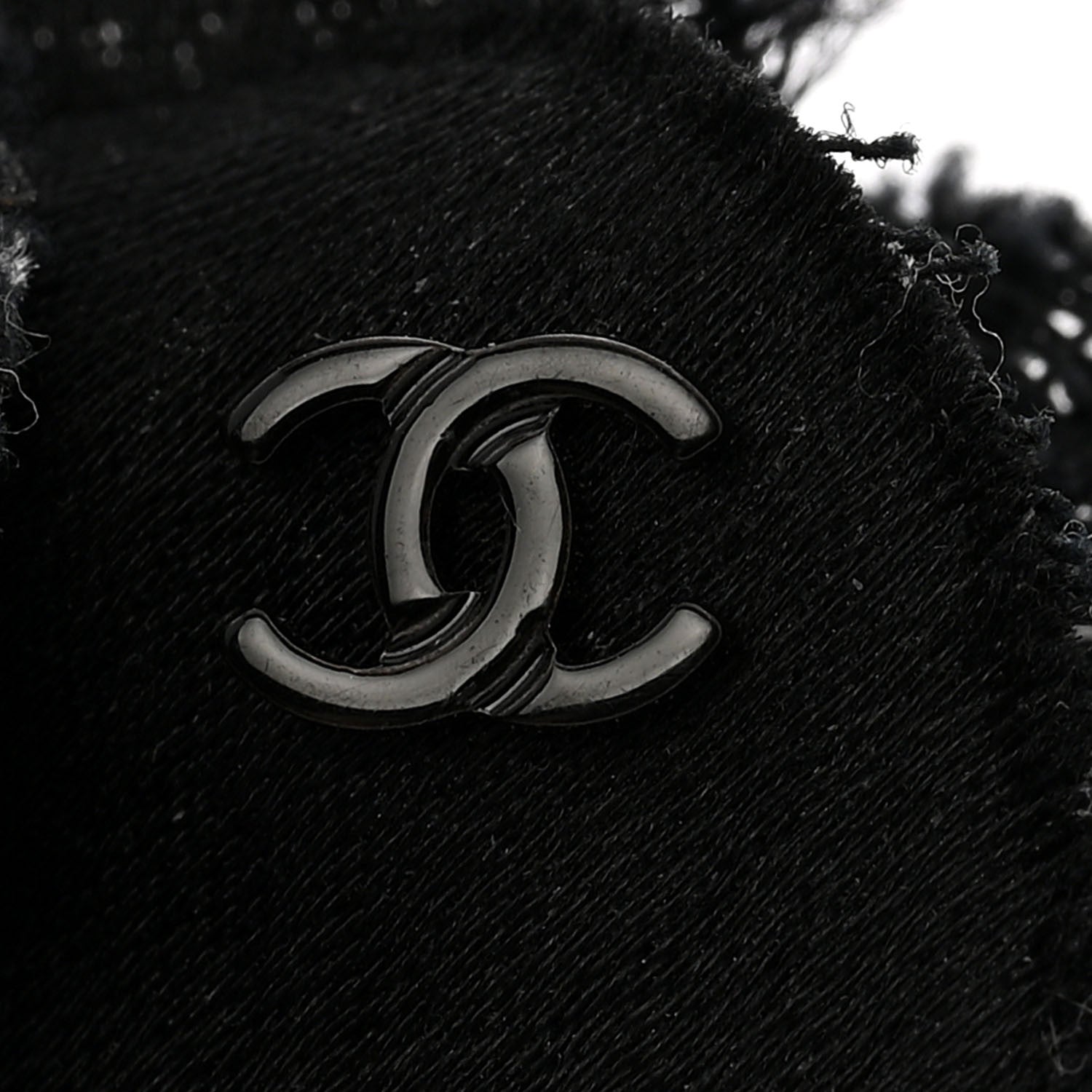 Tweed Camellia Pin Brooch Black White