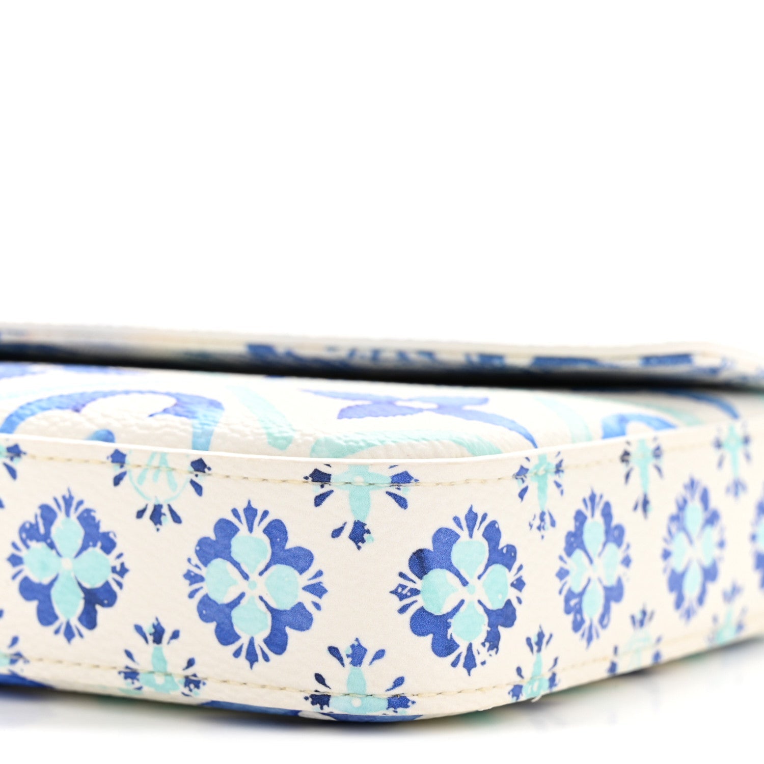 Monogram Giant By The Pool 2.0 Felicie Pochette Chain Wallet Lagoon Blue