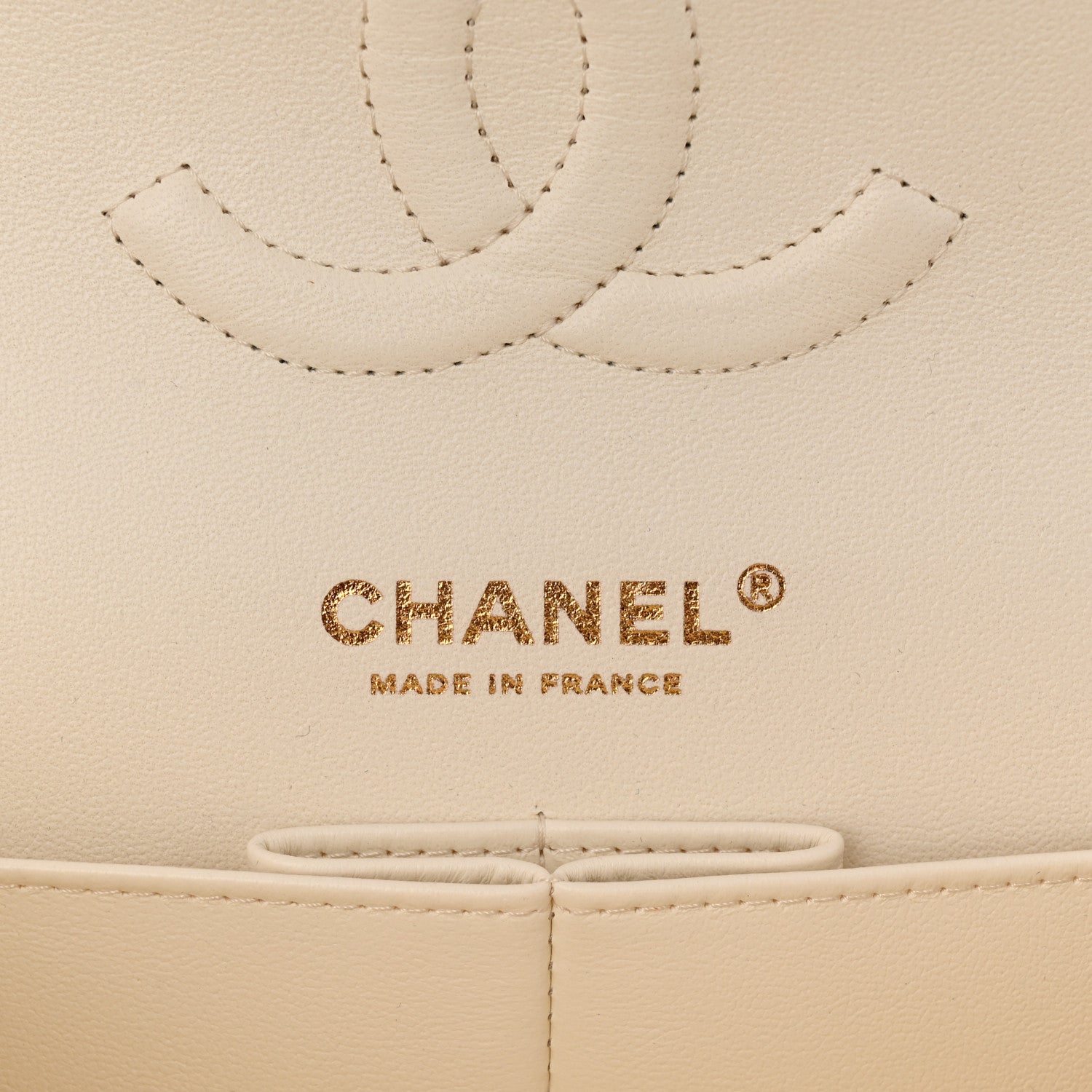 Caviar Quilted Medium Double Flap White