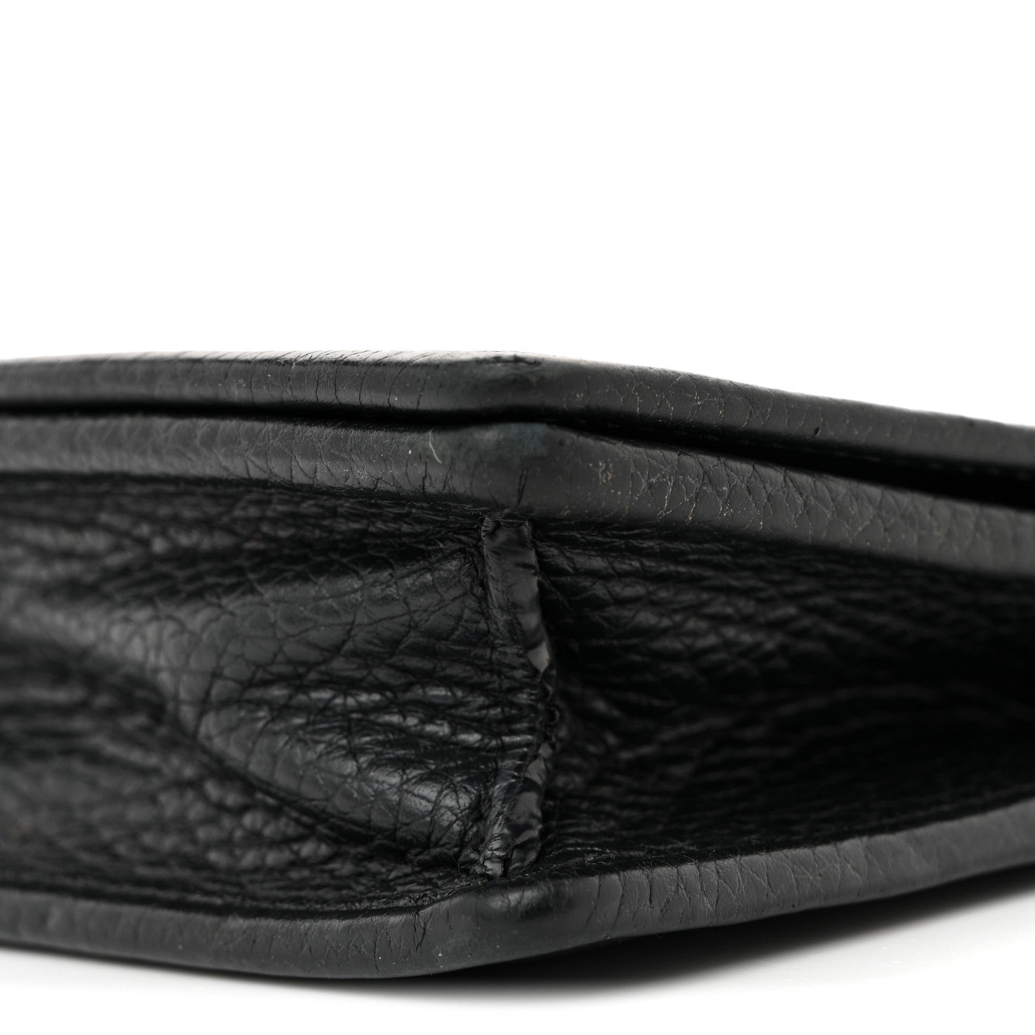 Pebbled Calfskin Soho Wallet On Chain Black