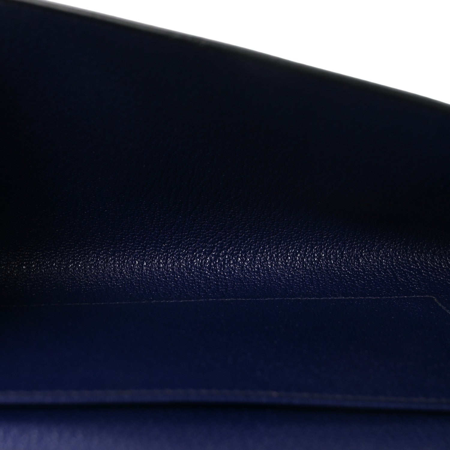 Chevre Mysore Medor 23 Clutch Bleu Encre