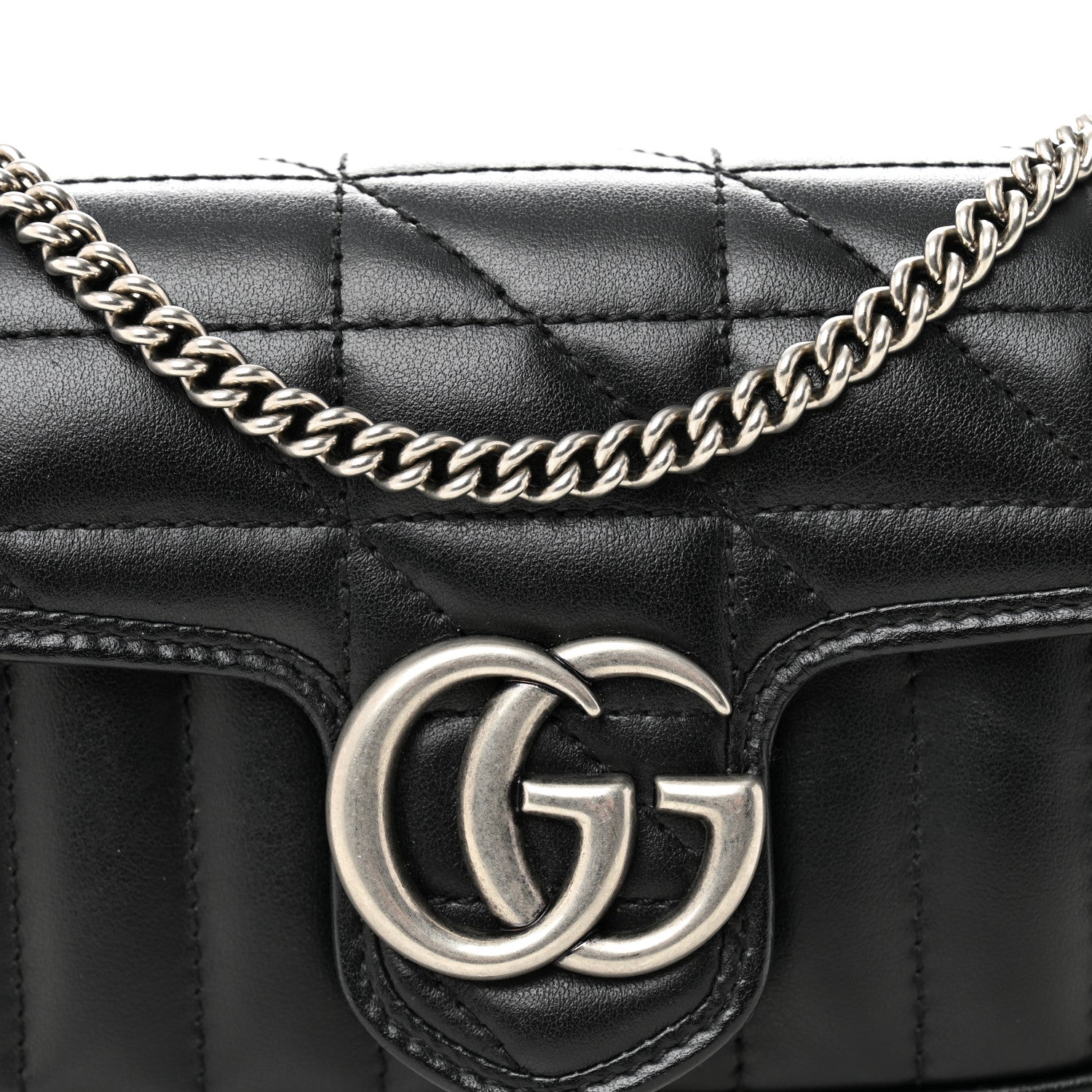 Calfskin Matelasse Aria Super Mini GG Marmont Shoulder Bag Black