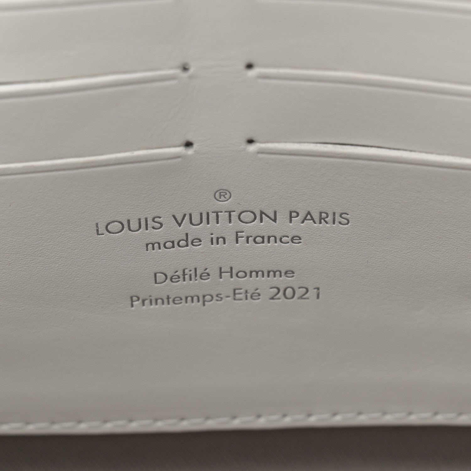 Taurillon Monogram LV Friends Soft Trunk Wallet White