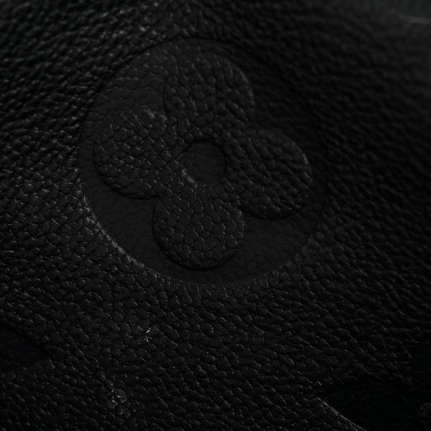 Empreinte Monogram Giant Diane Black