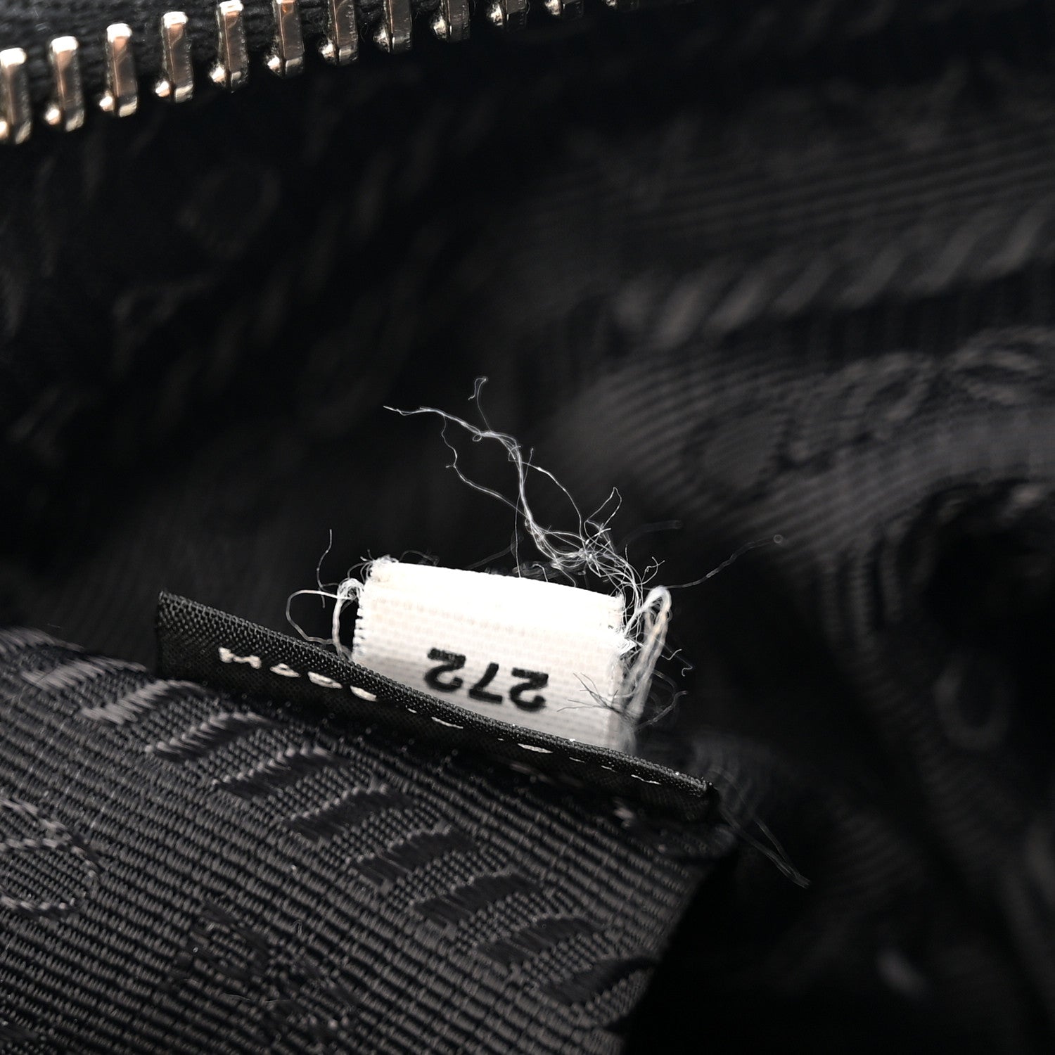 Nylon Re-Edition 2005 Shoulder Bag Black