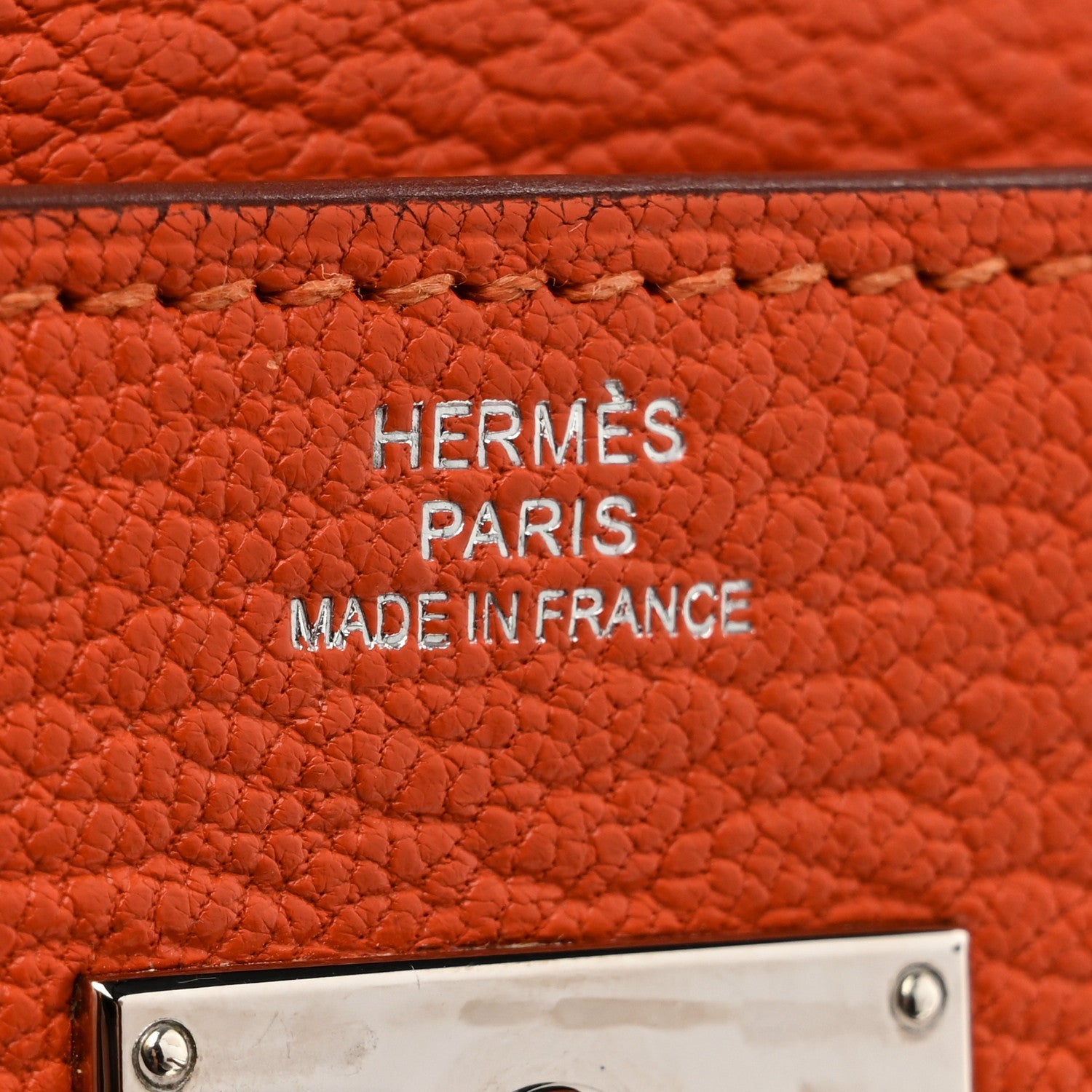 Chevre Mysore Kelly Longue Wallet Feu