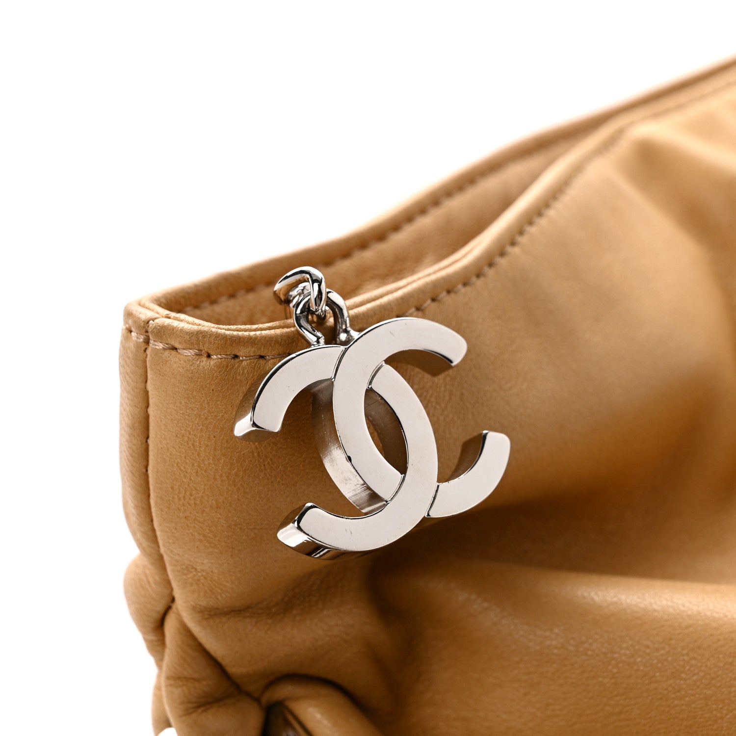 Lambskin Large Ultimate Soft Tote Beige