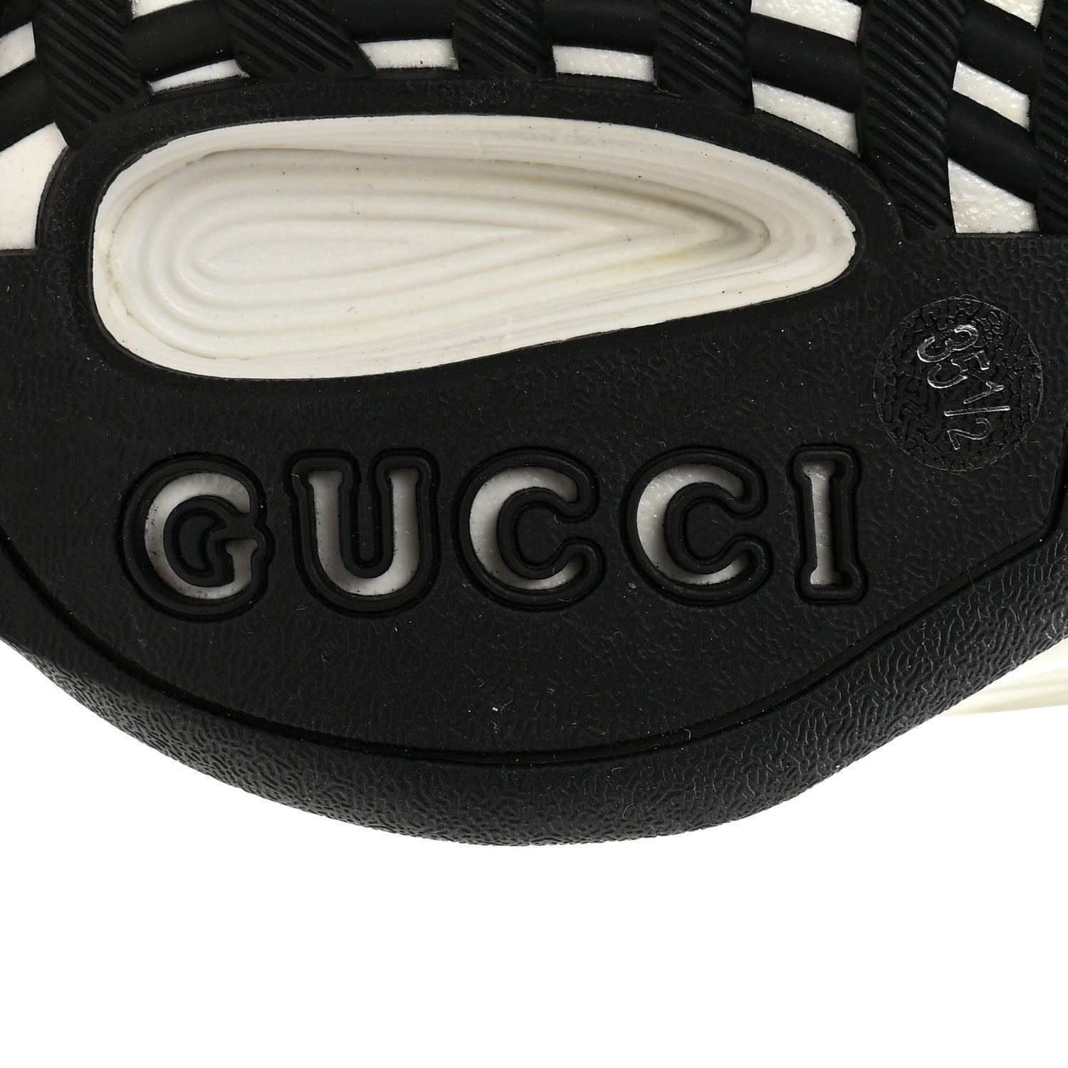 Technical Knit Fabric Waves Womens Gucci Run Sneakers 35.5 Great White Thunder