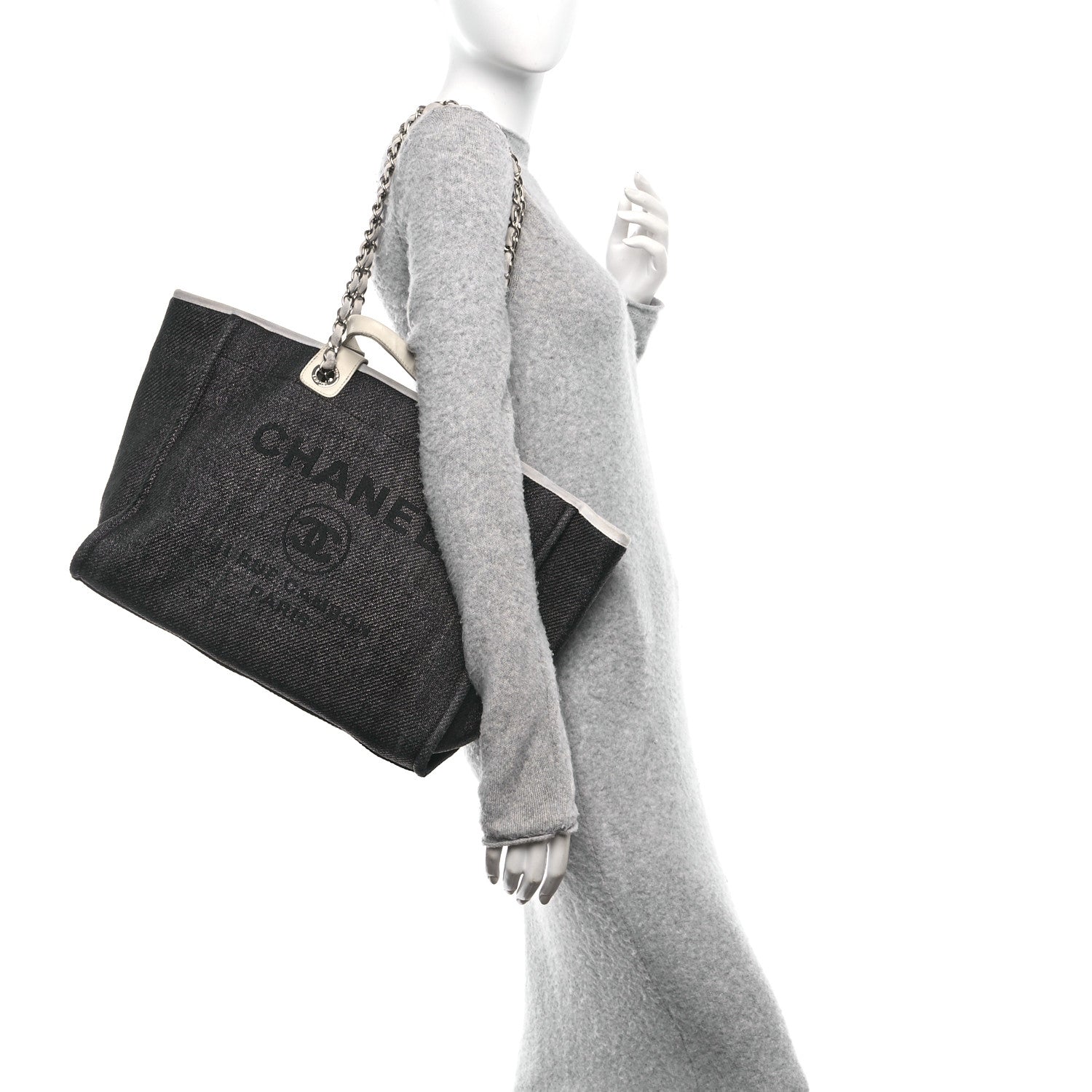 Woven Straw Raffia Large Deauville Tote Black White