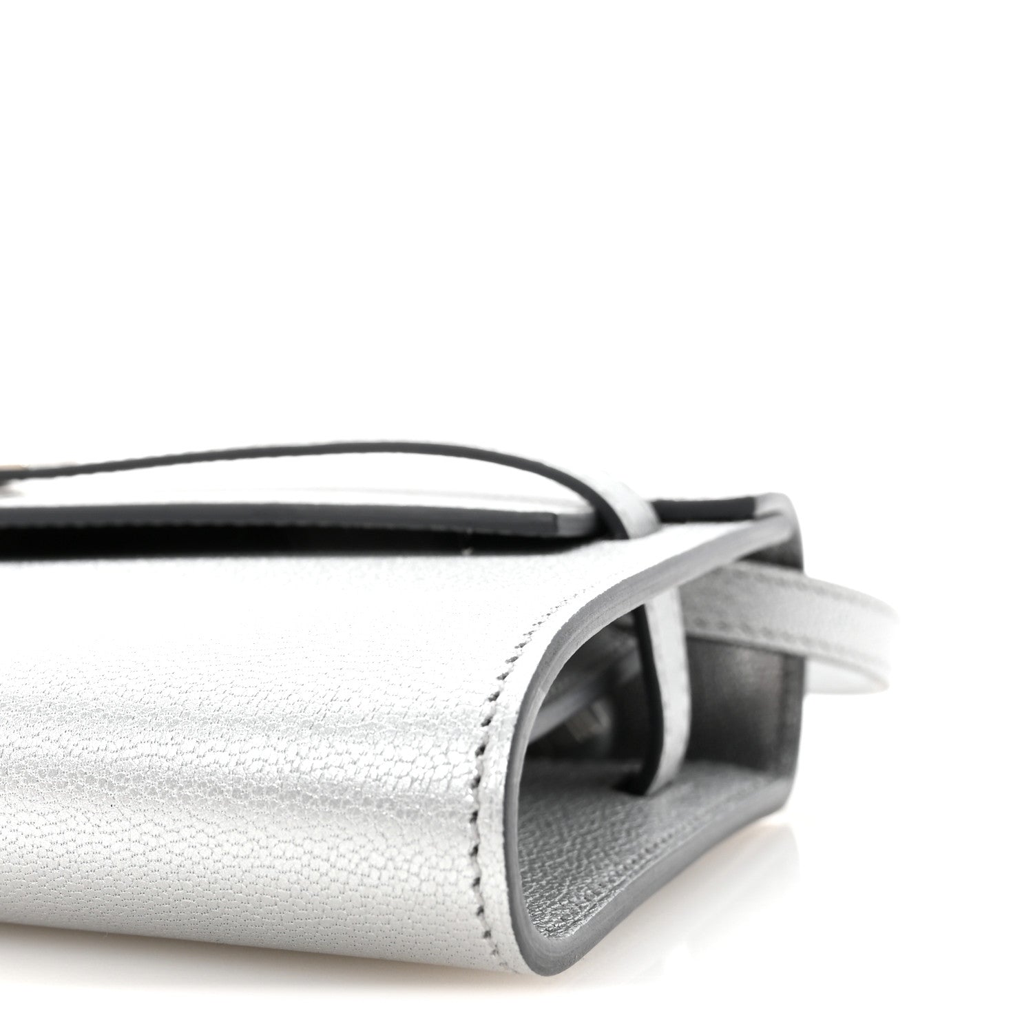 Metallic Chevre Chamkilight Kelly Wallet To Go Argent