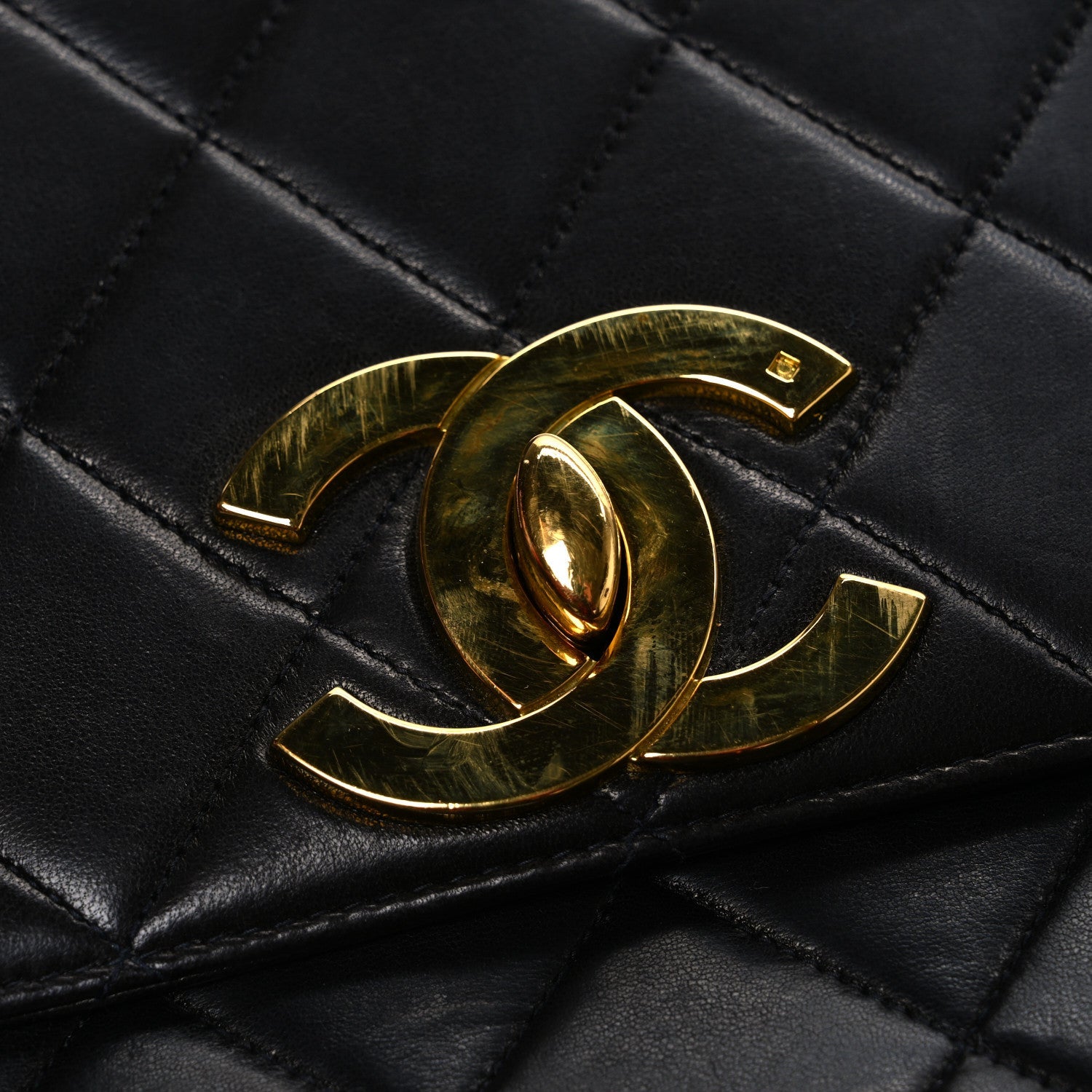 Lambskin Quilted Medium Single Flap Black