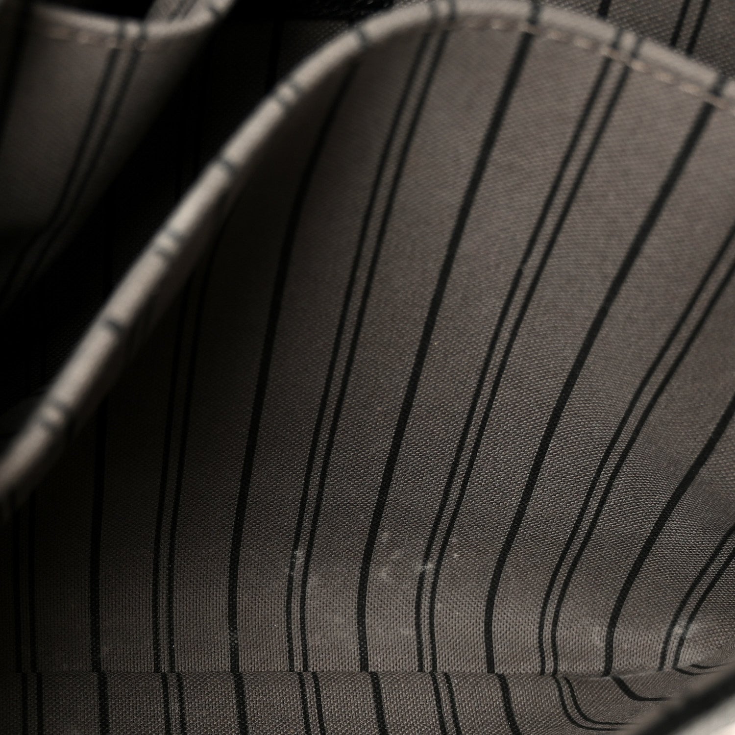 Empreinte Pochette Metis Black
