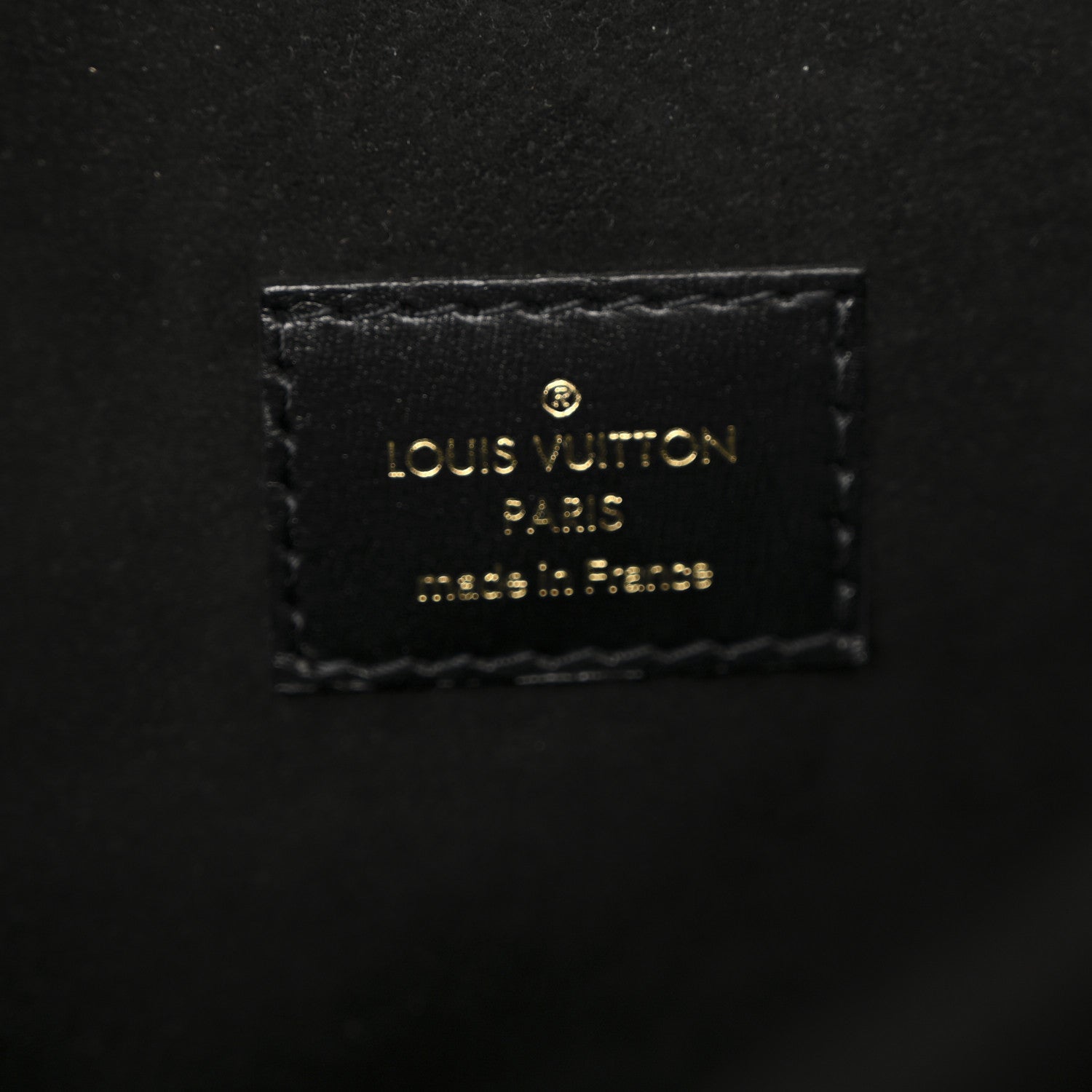 Reverse Monogram Pochette Metis