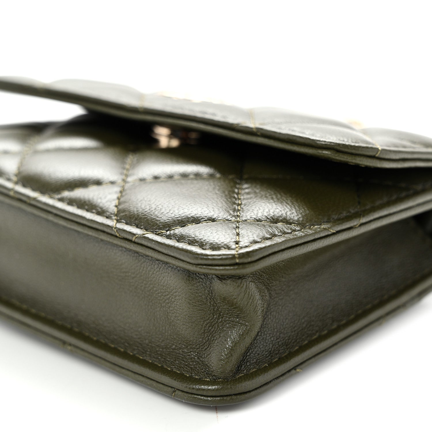 Lambskin Quilted Clutch With Chain Green