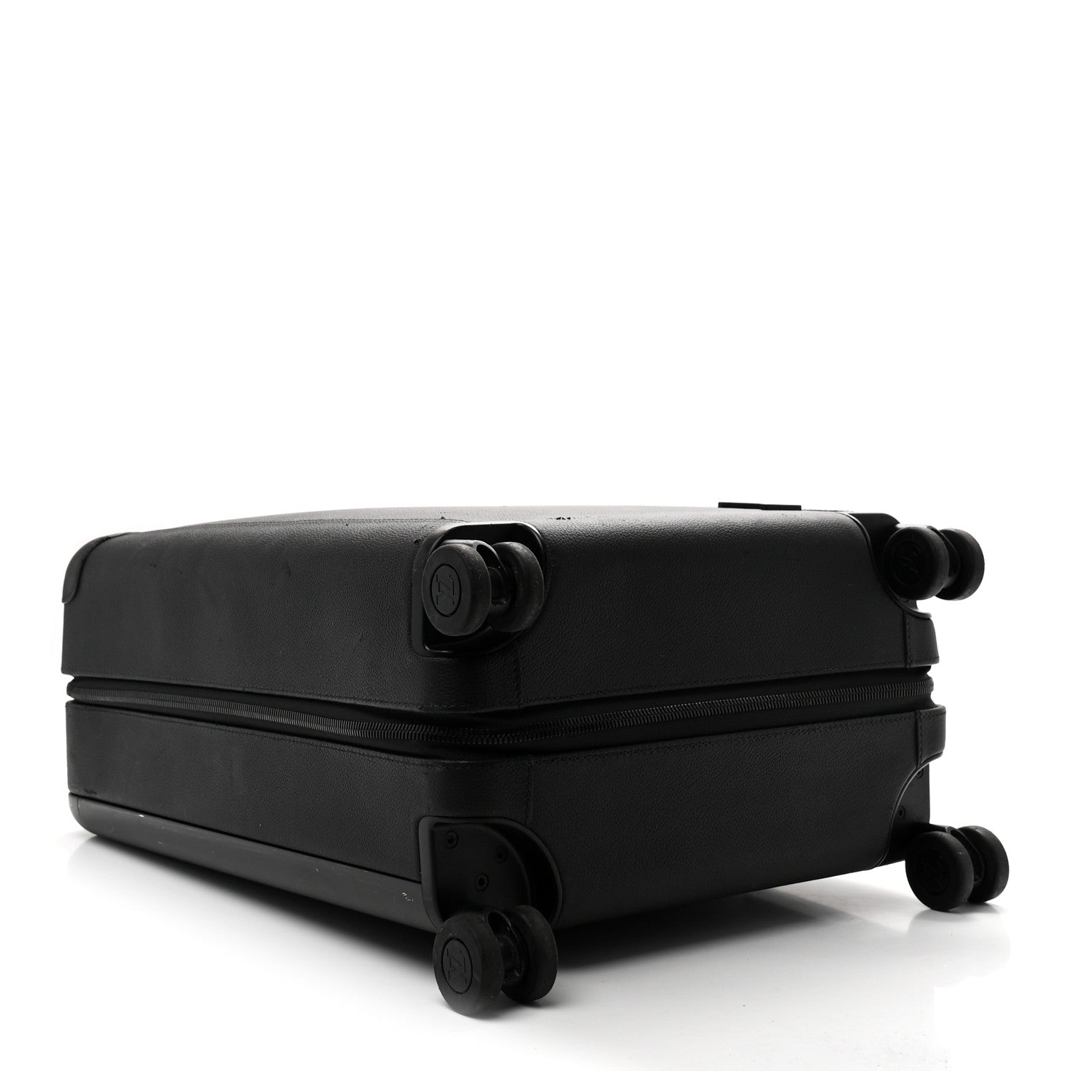 Cowhide Aerogram Horizon 55 Black