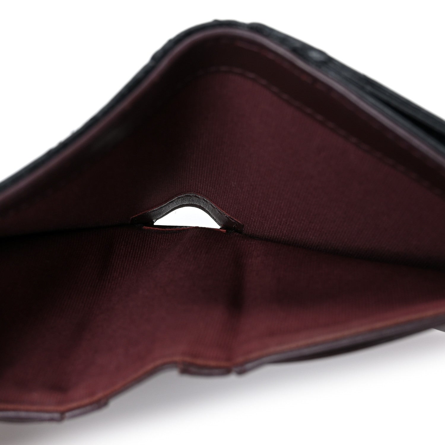 Caviar Quilted CC Zip Compact Wallet Black