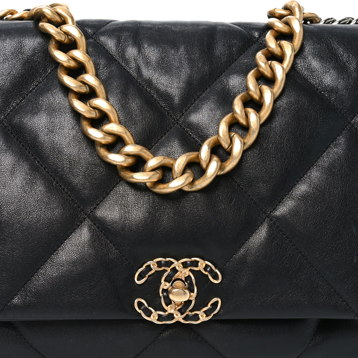Goatskin Quilted Maxi Chanel 19 Flap Black