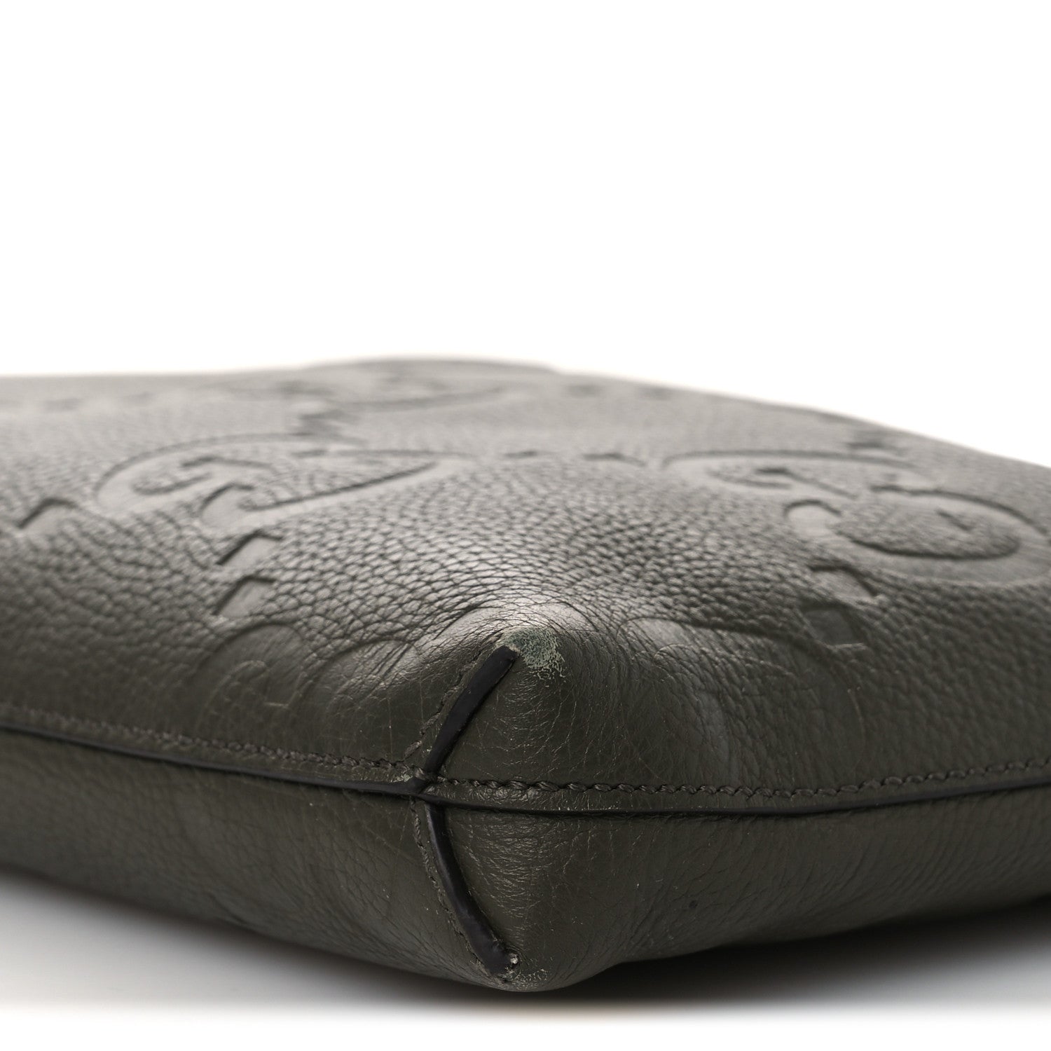 Piuma Calfskin Jumbo GG Embossed Medium Wristlet Messenger Bag Green