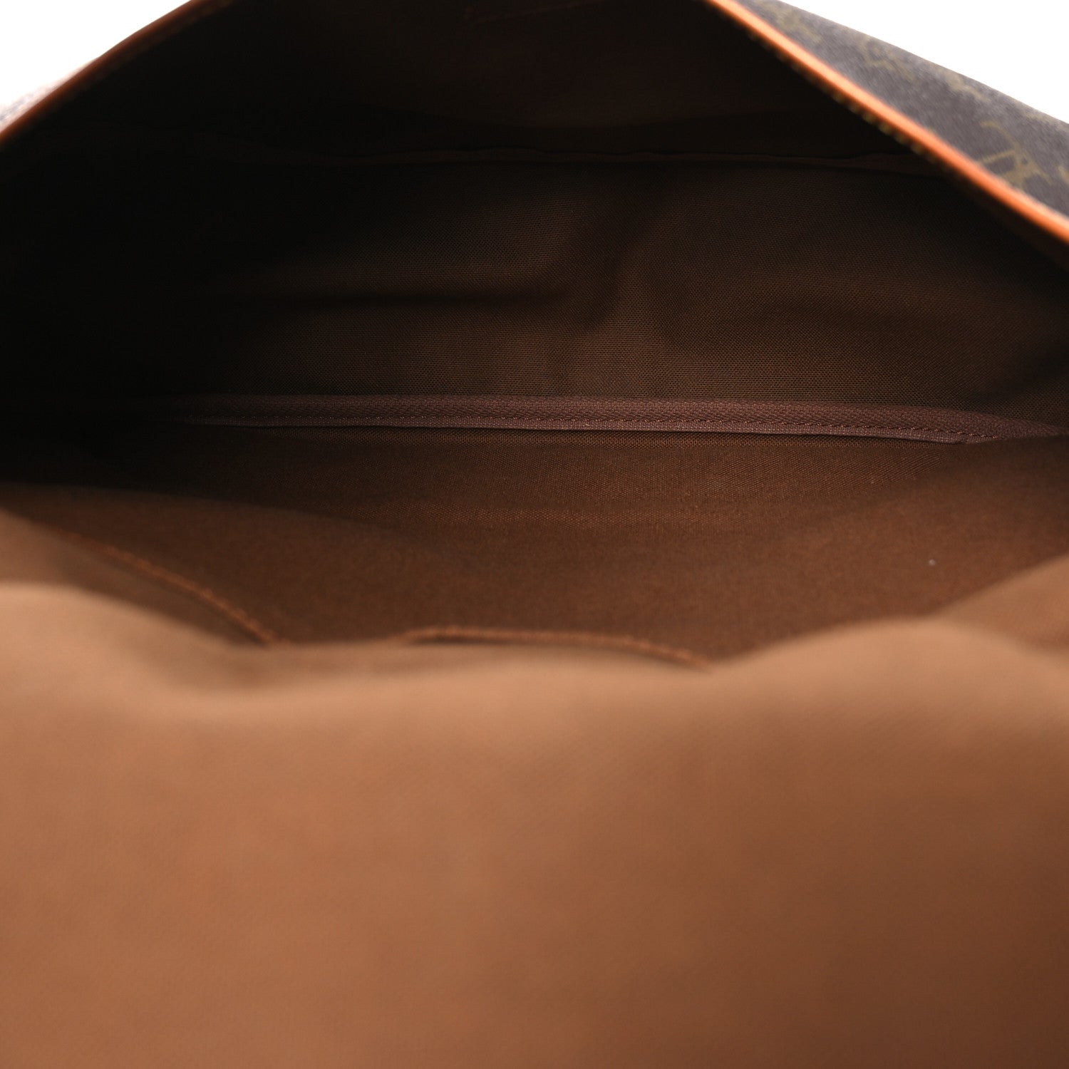 Monogram Saumur 35