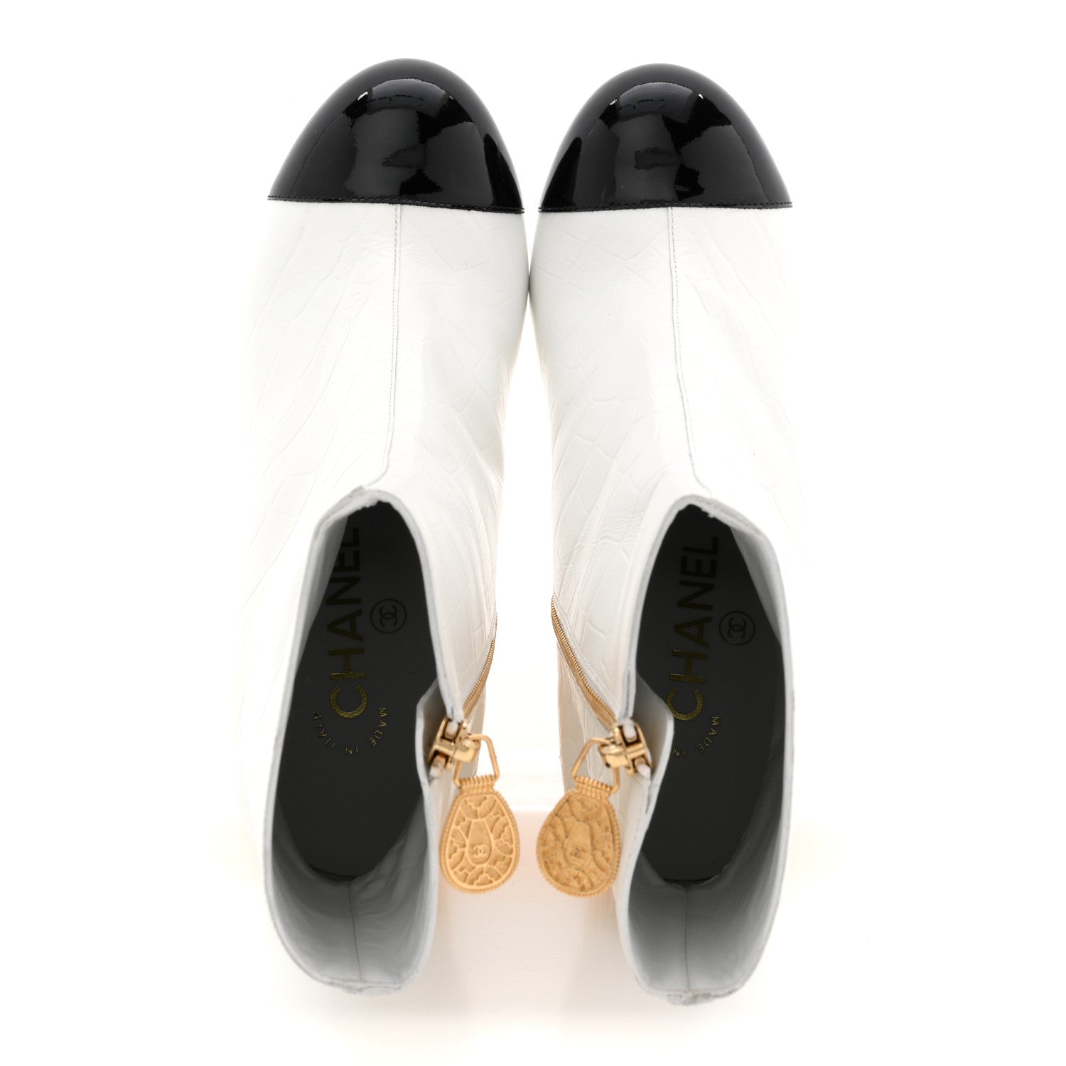 Calfskin Crocodile Embossed Patent Cap Toe Metiers D'Art Ankle Boots 36 White Black