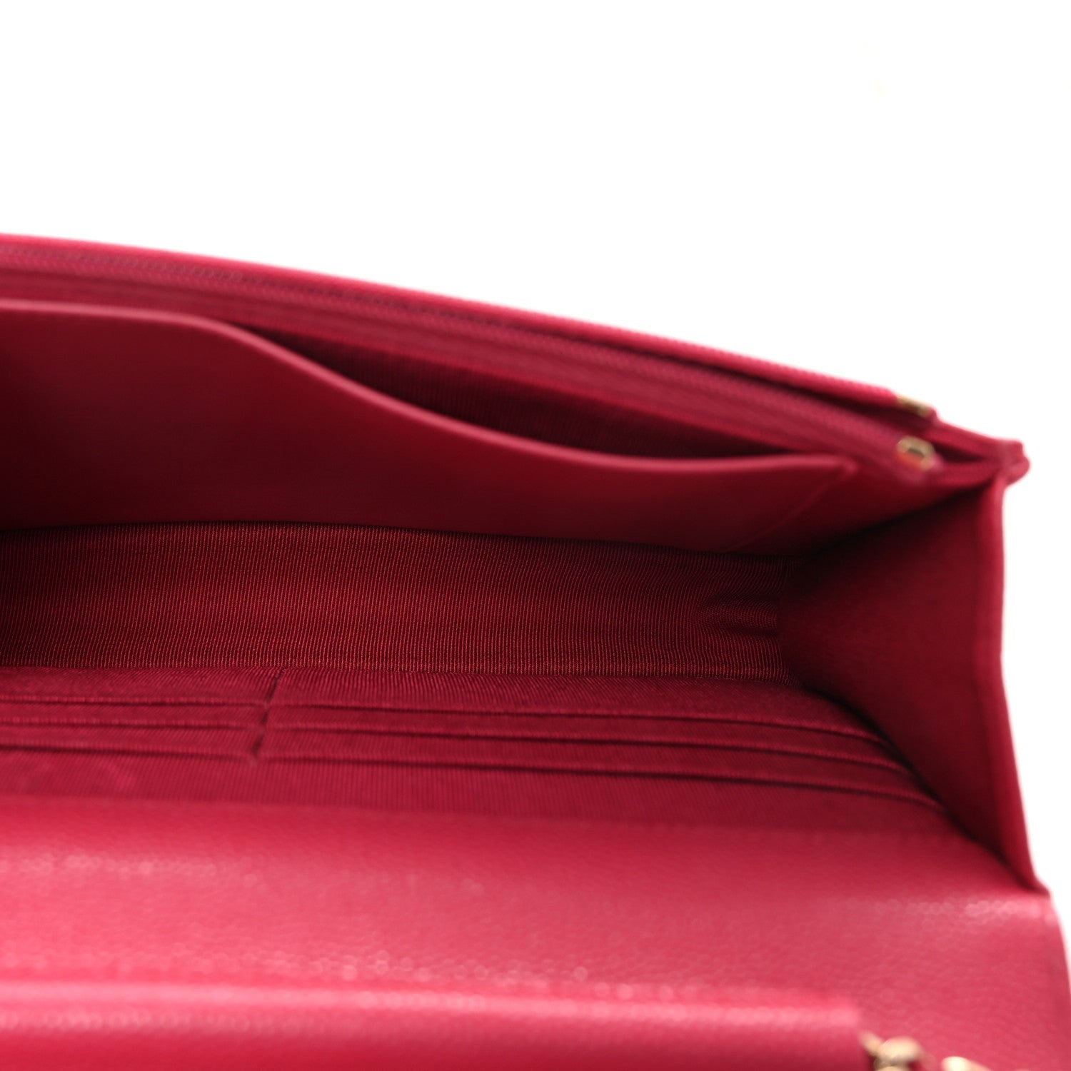 Caviar Quilted Wallet on Chain WOC Dark Pink