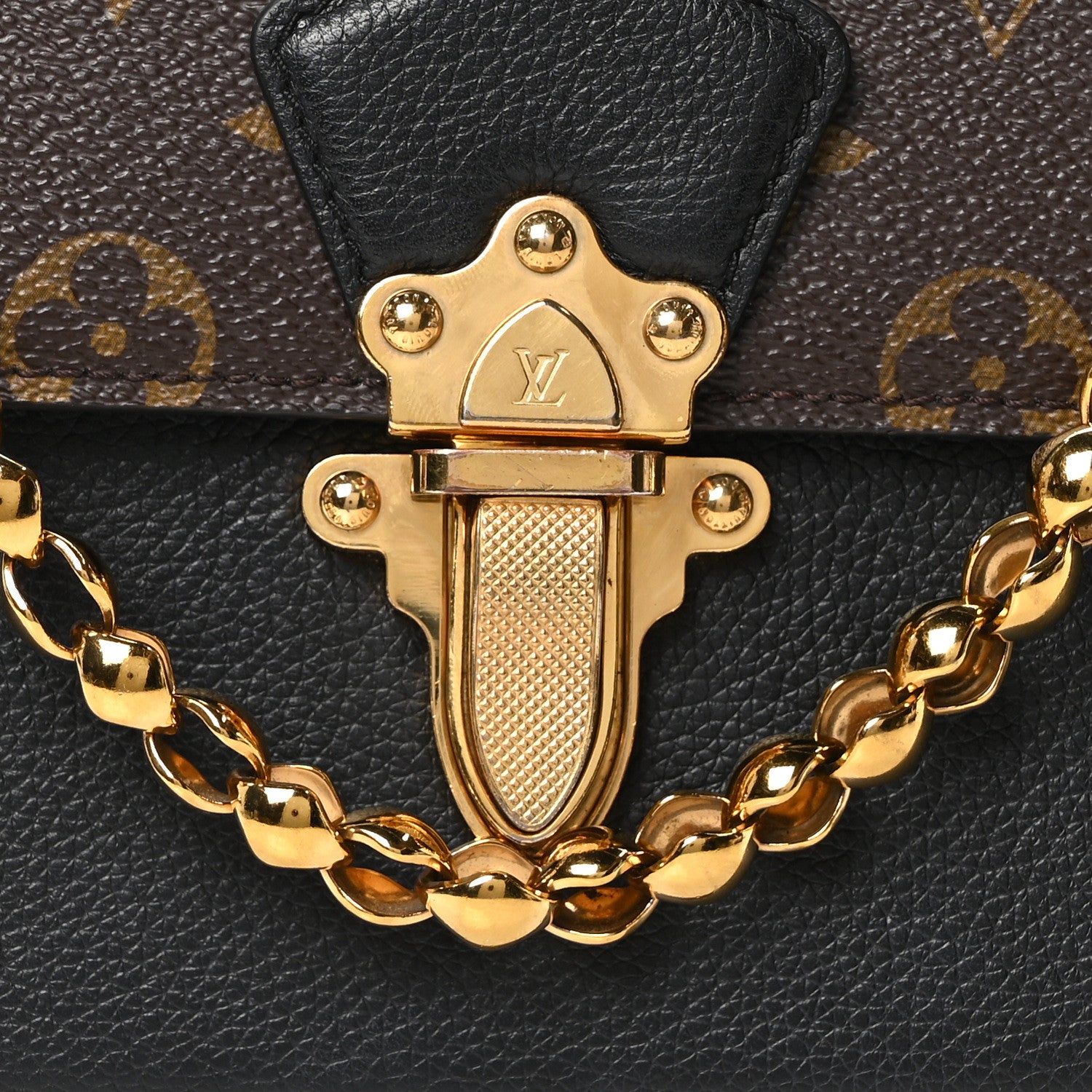 Monogram Victoire Black
