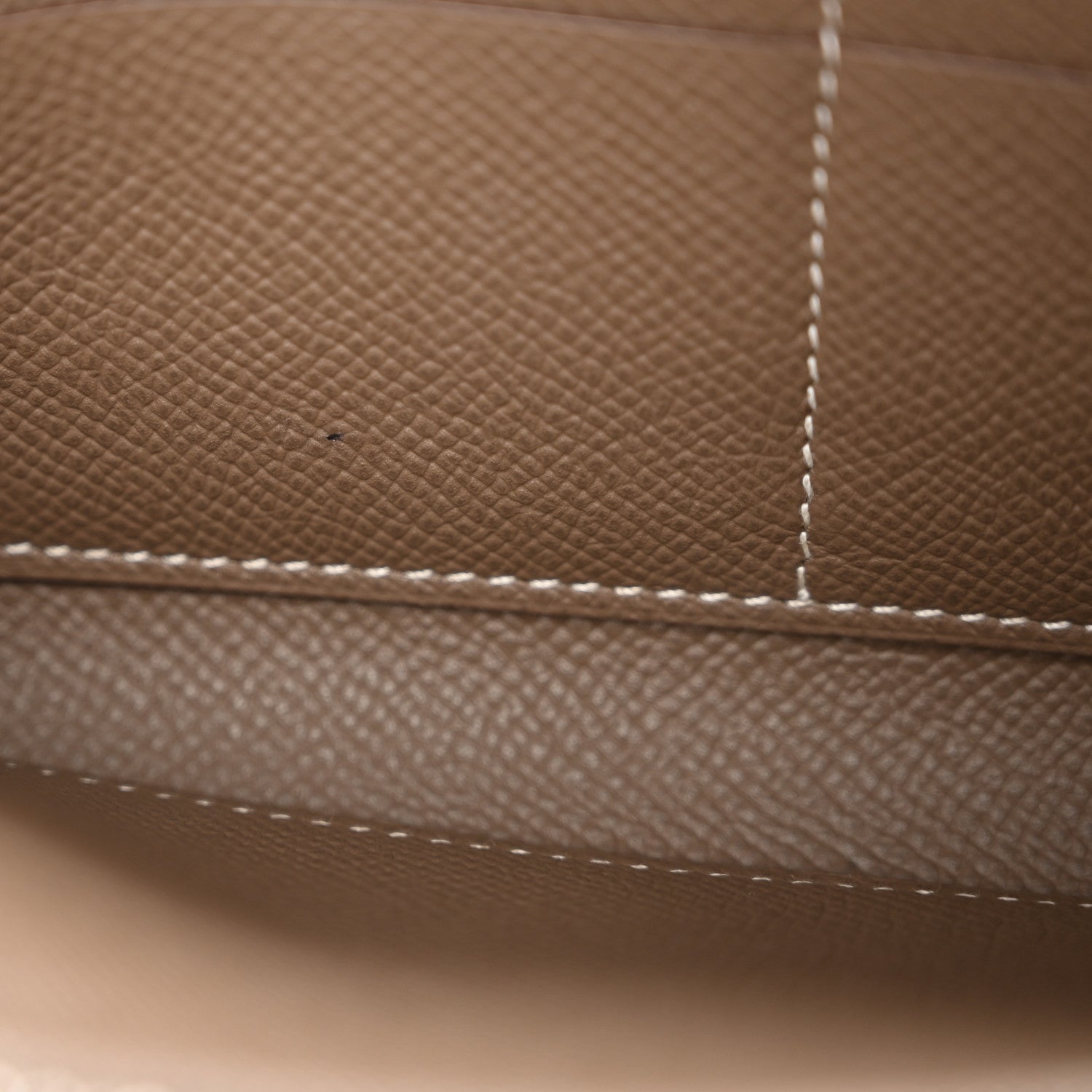 Epsom Kelly Longue Wallet  Etoupe