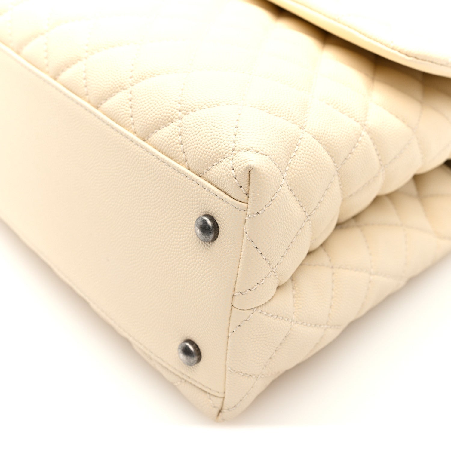 Caviar Lizard Quilted Medium Coco Handle Flap White