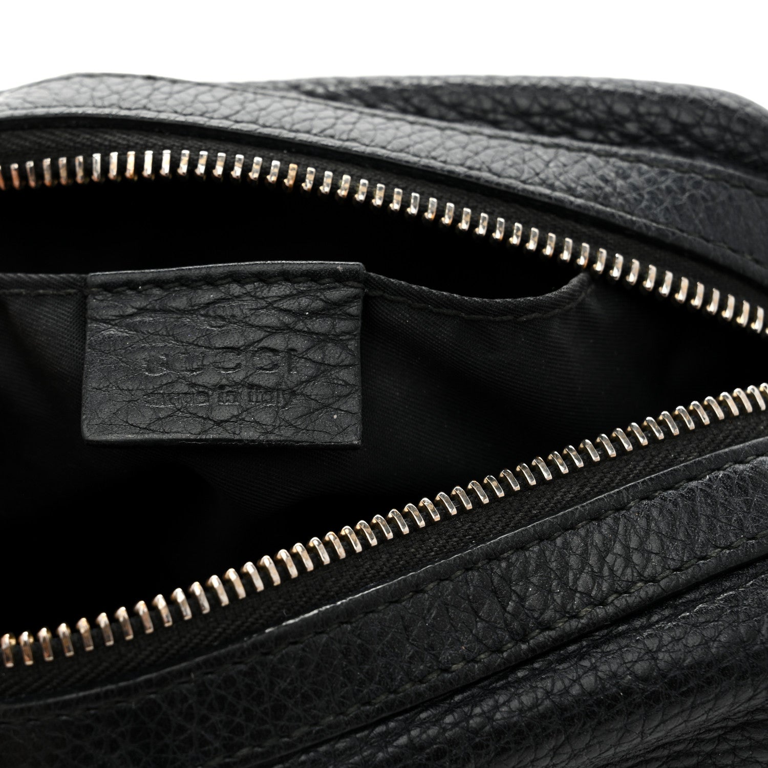 Pebbled Calfskin Medium Soho Cosmetic Case Black