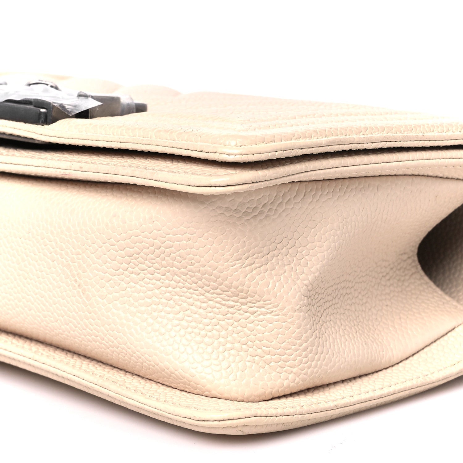 Caviar Chevron Quilted Small Boy Flap Light Beige
